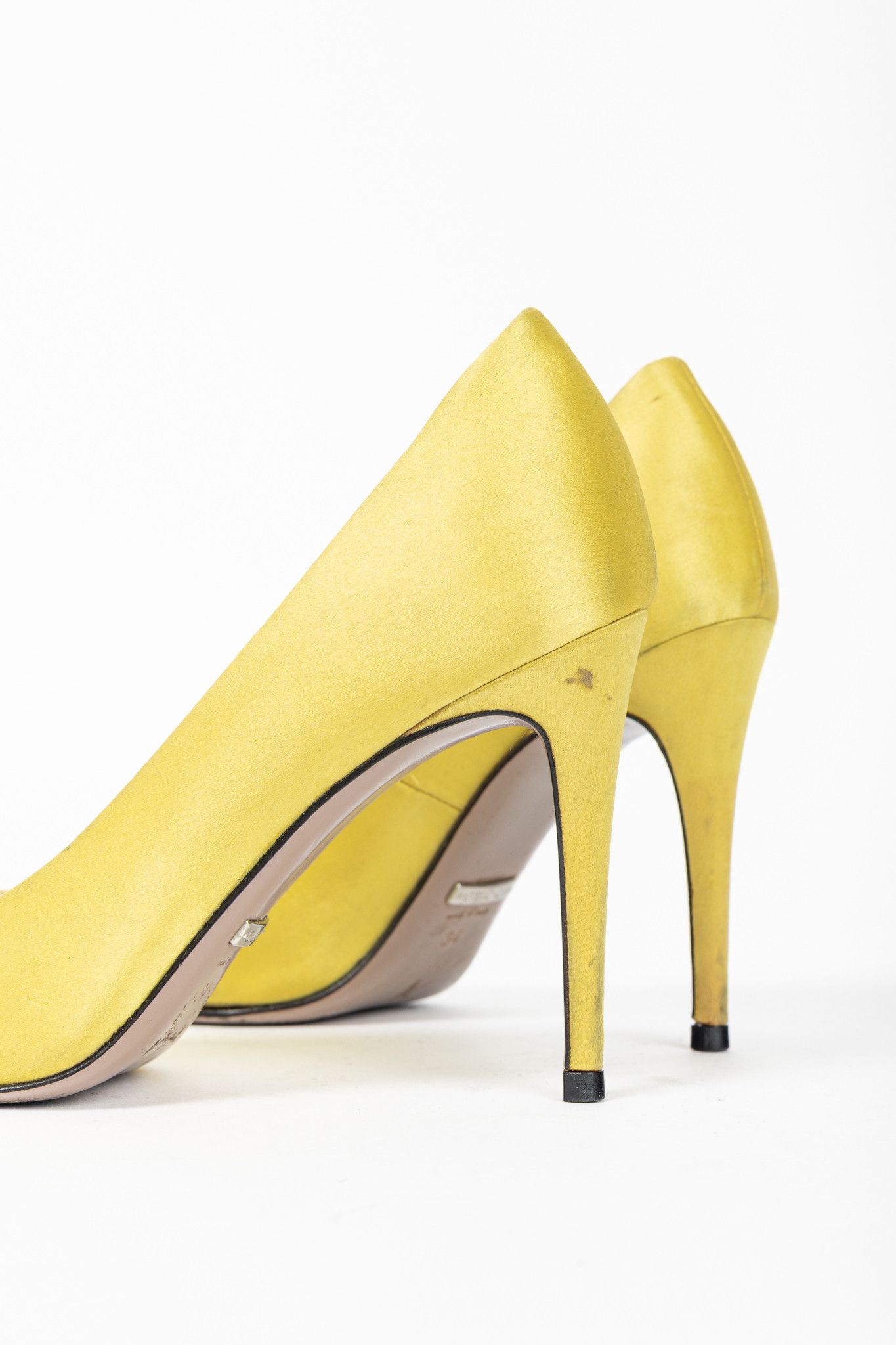 Gucci Gucci Yellow Raso Seta Crystal-GG Pointed-Toe Pumps Size US 4 / IT 34 - 8 Thumbnail