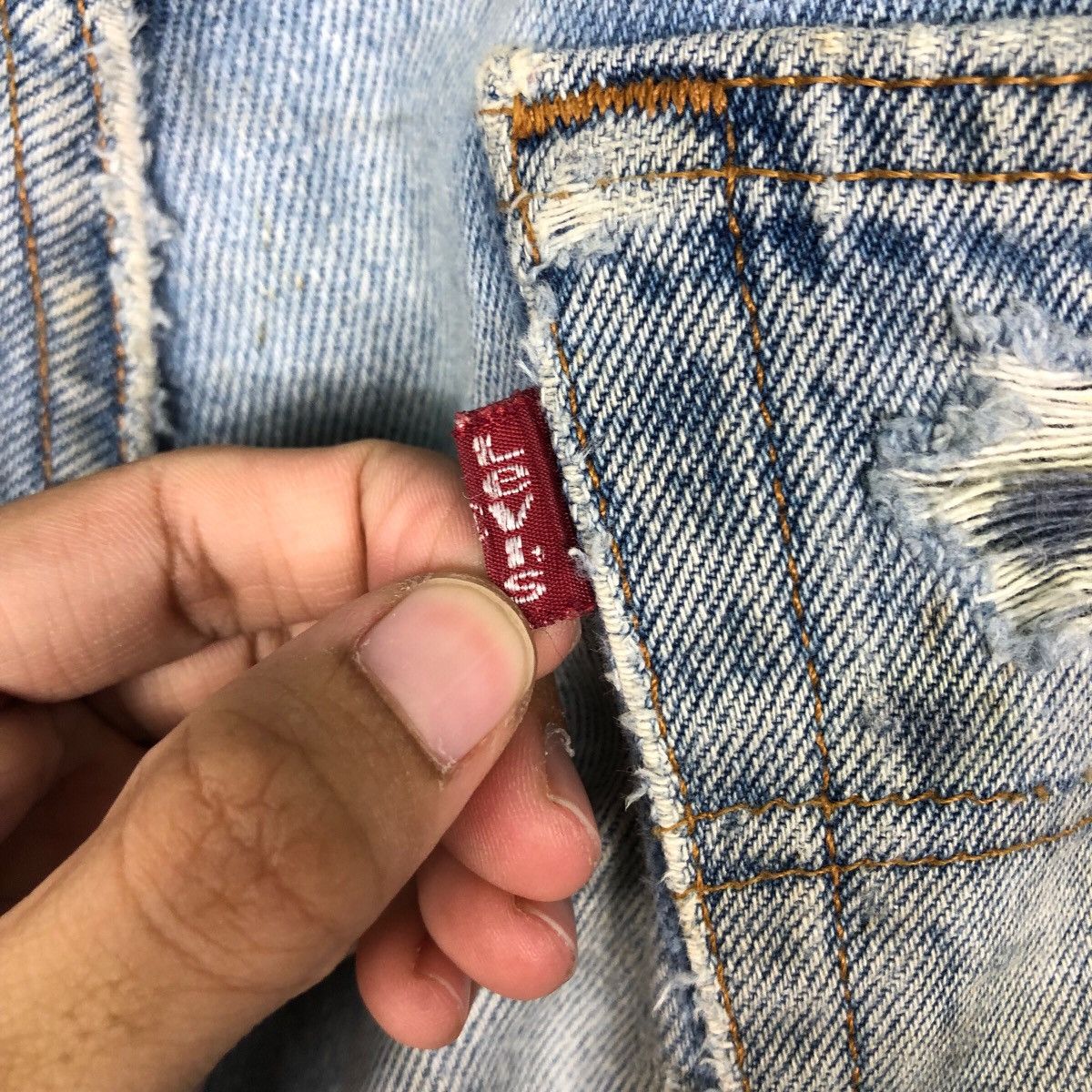 Levi's 🔥VINTAGE DENIM JEANS DISTRESSED LEVI’S 501 MADE IN USA Size US 32 / EU 48 - 20 Thumbnail