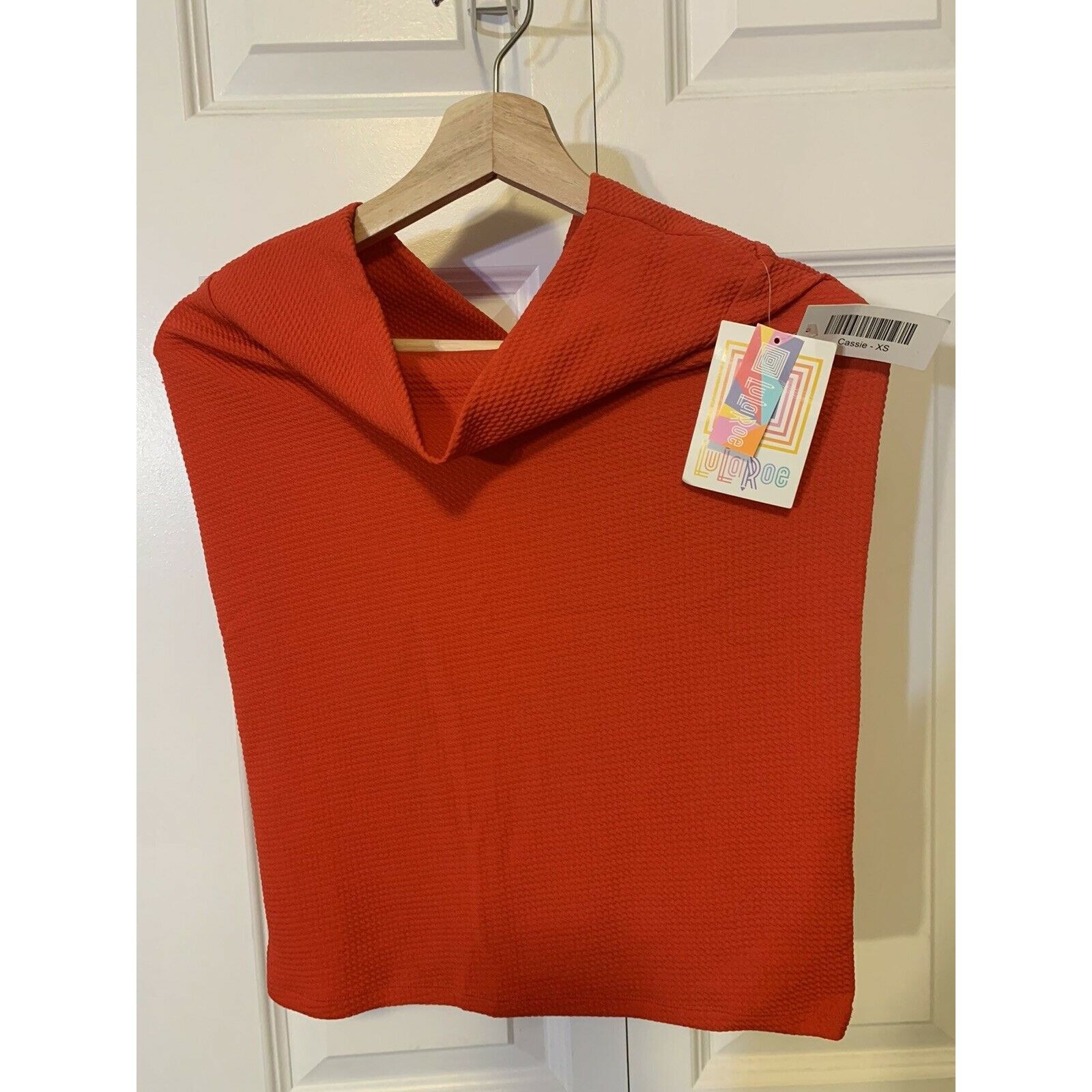 Other NEW Lularoe Women’s Sz XS Cassie Red Textured Skirt Size 25" / US 0 / IT 36 - 2 Thumbnail