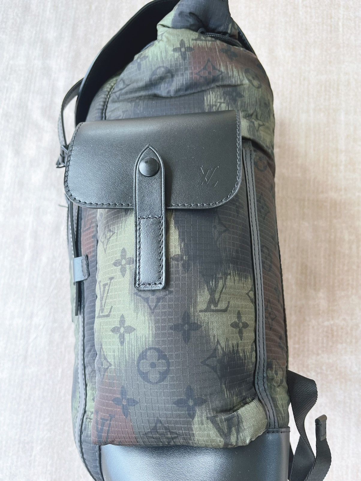Louis Vuitton Louis Vuitton brand new Backpack Size ONE SIZE - 2 Thumbnail