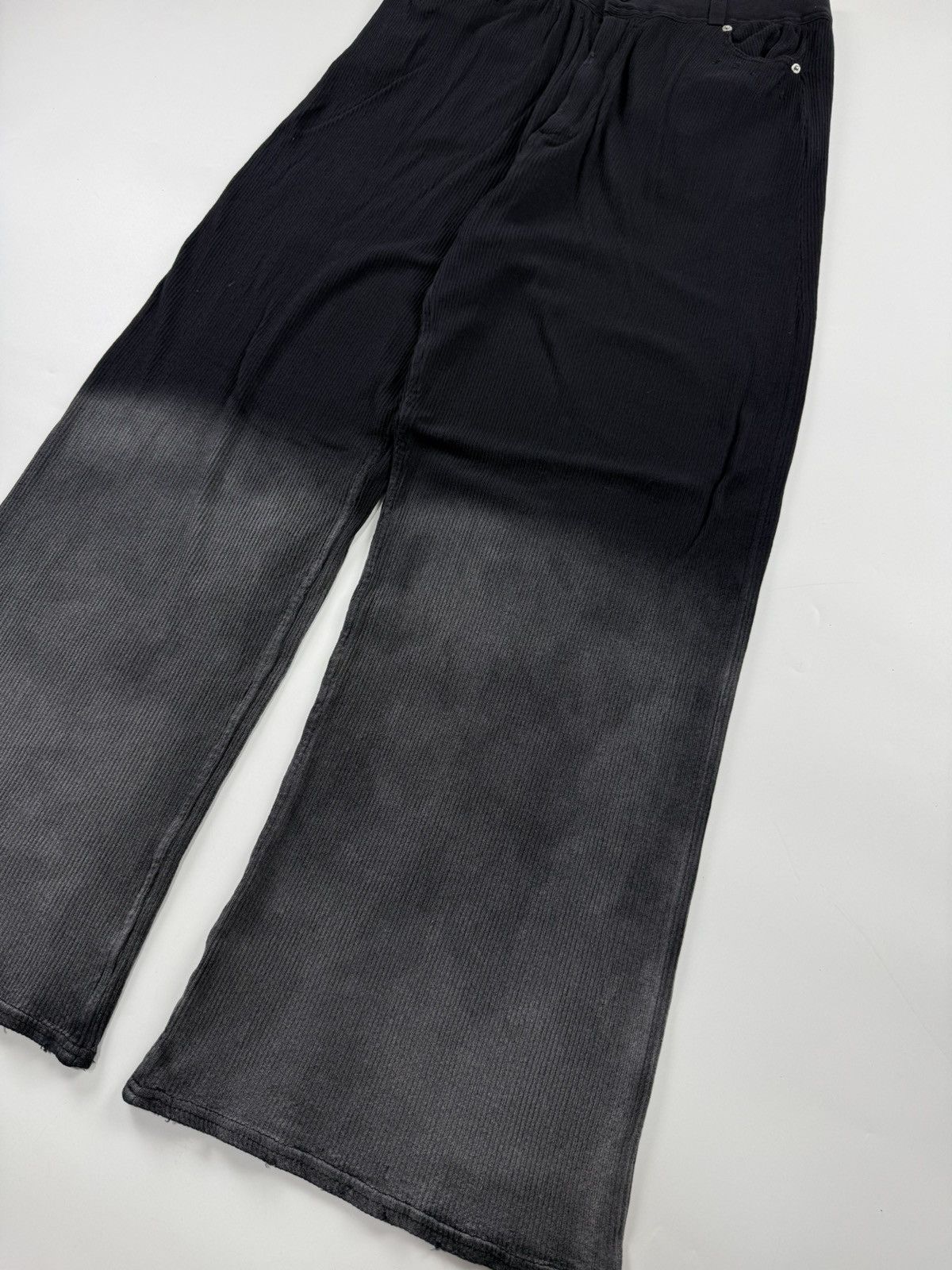 Balenciaga Balenciaga Bleached Cotton Rib Knit Pants Size US 33 - 4 Thumbnail