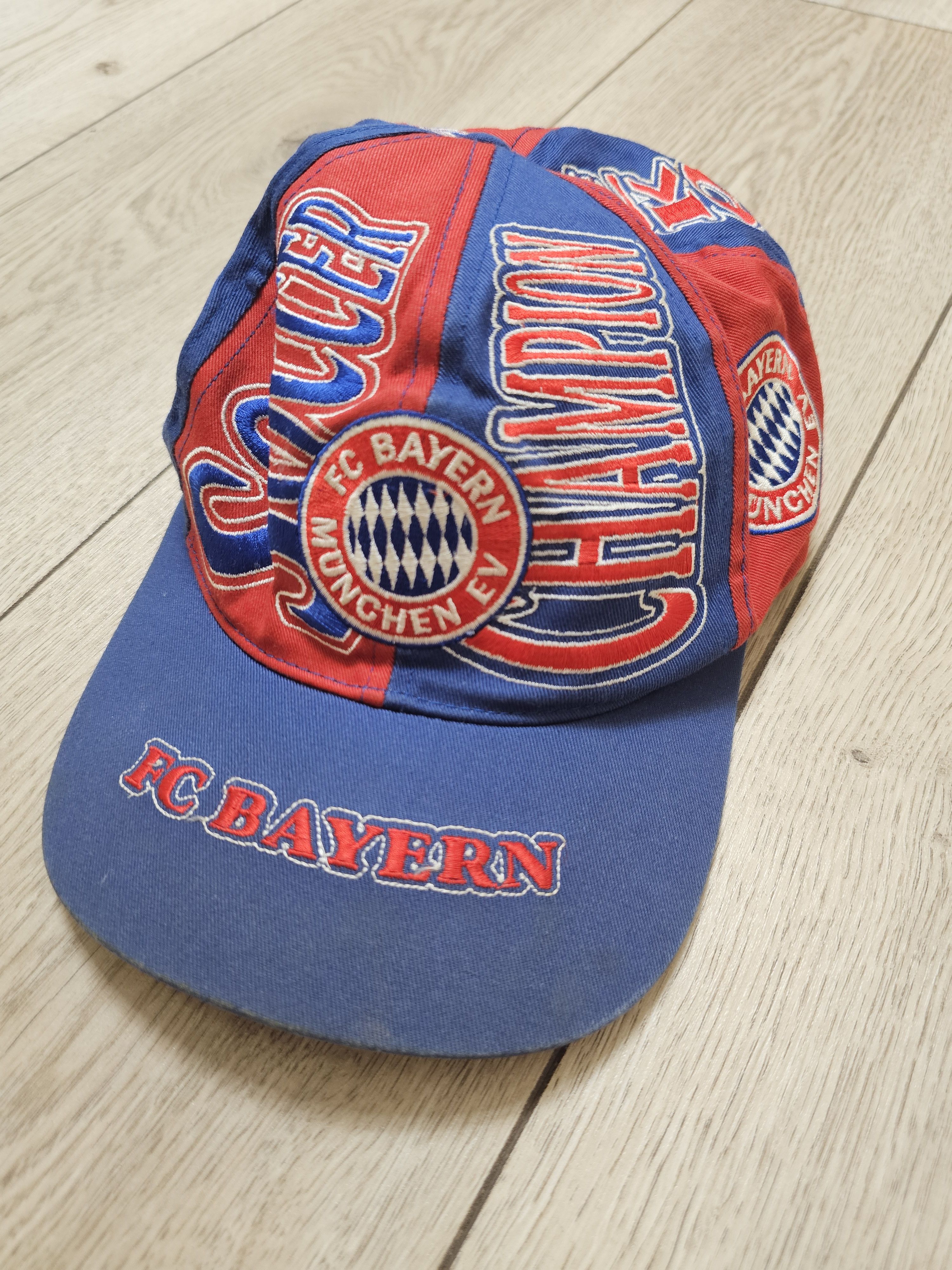 Vintage BAYERN MUNICH VINTAGE 90s CAP FOOTBALL HAT SOCCER CAP Size ONE SIZE - 1 Thumbnail