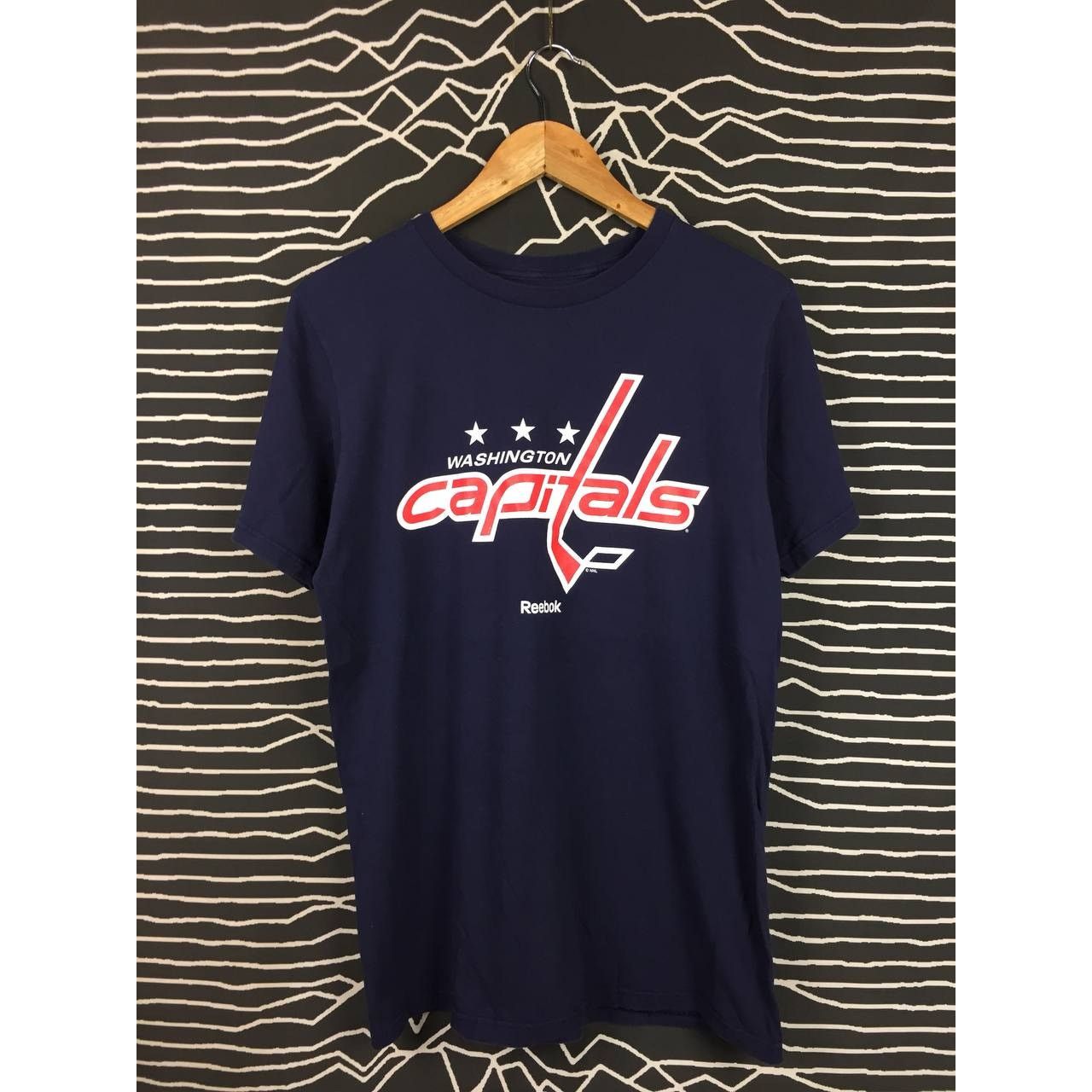 NHL × Reebok × Sports Specialties Reebok NHL Washington Capitals American Sport Tee Size US M / EU 48-50 / 2 - 1 Thumbnail