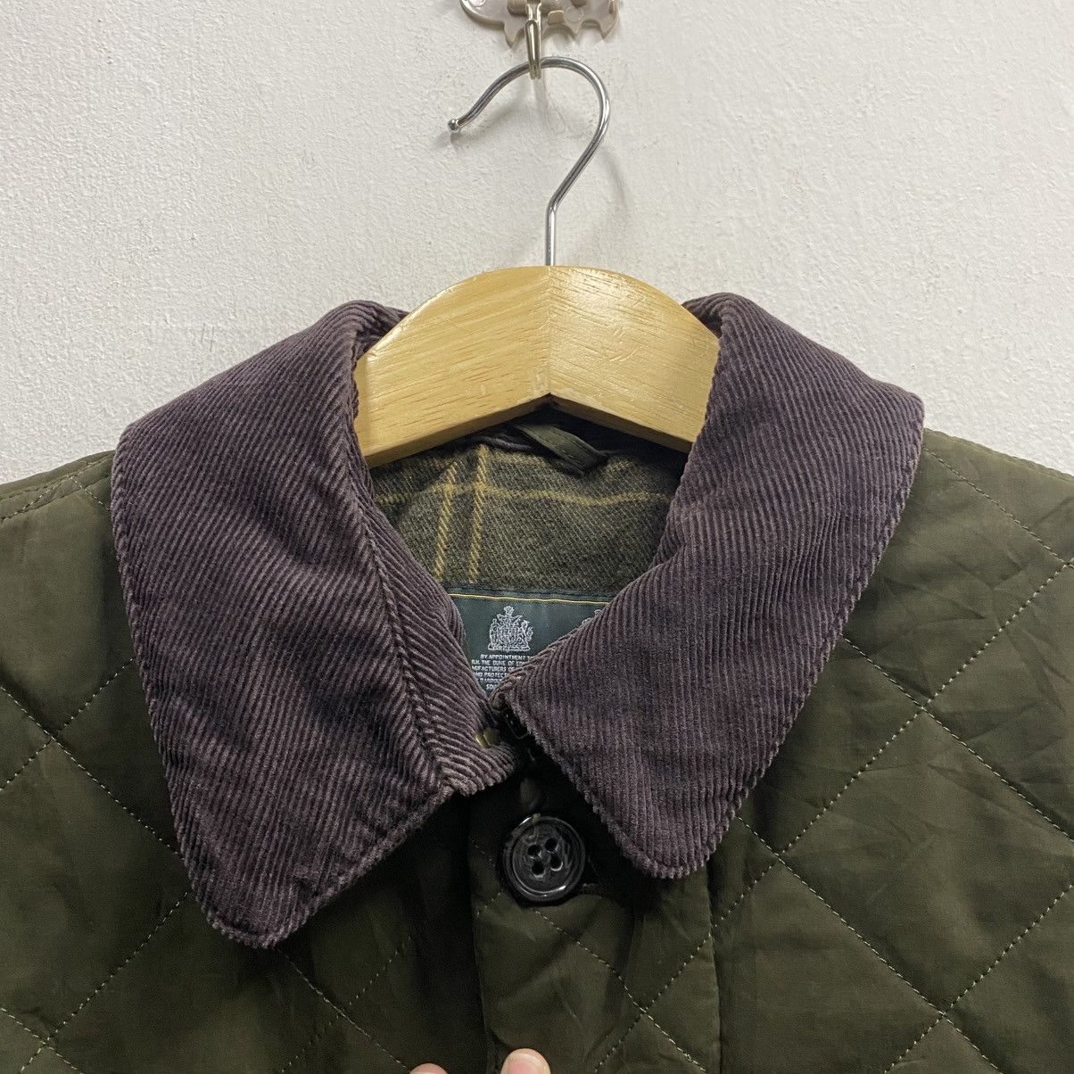 Barbour BARBOUR CLASSIC TARTAN QUILTED CORDUROY JACKETS Size US M / EU 48-50 / 2 - 11 Thumbnail