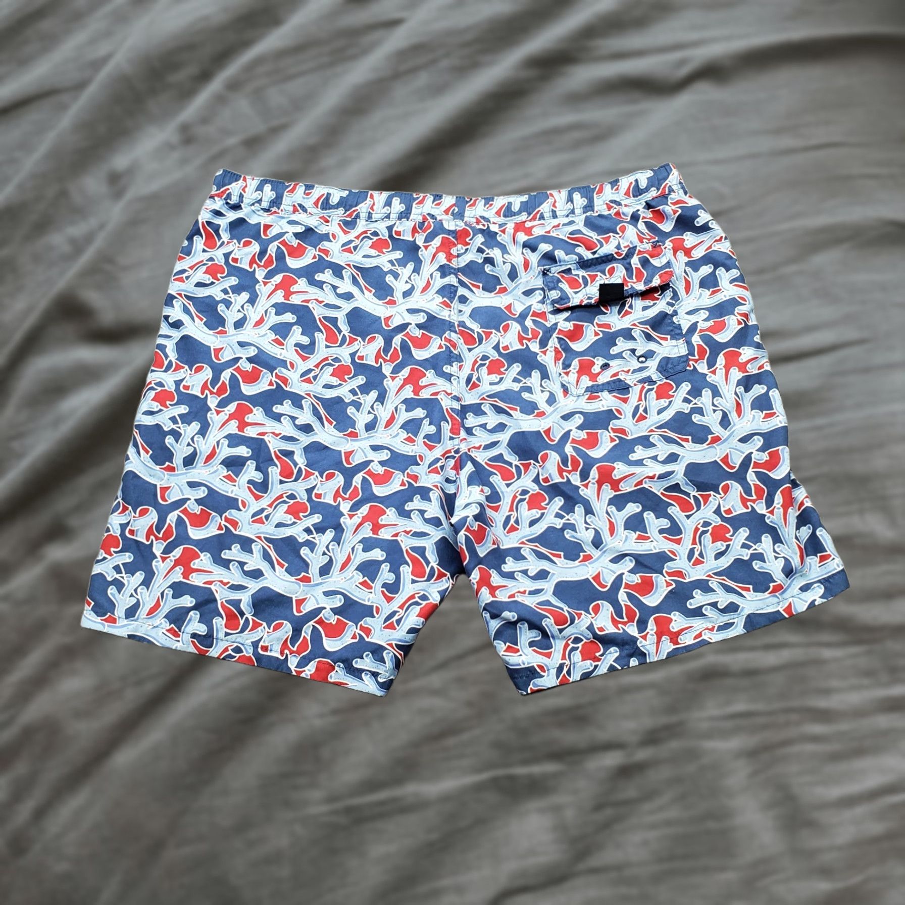 Vineyard Vines Vineyard Vines Chino Shorts Mens L Multicolor Flat Front Slash Pockets Size US 33 - 1 Thumbnail