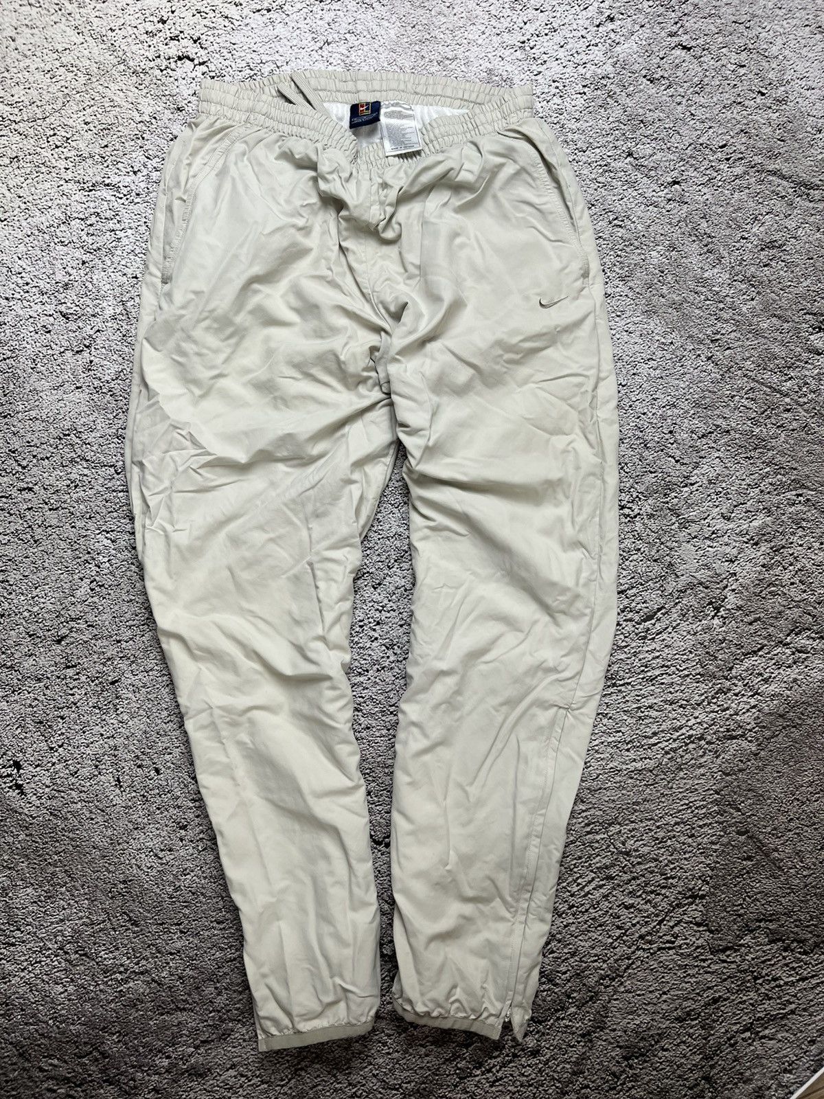 Nike VTG 90’s Nike court tracksuit zip and pants set challenge Size US M / EU 48-50 / 2 - 10 Thumbnail