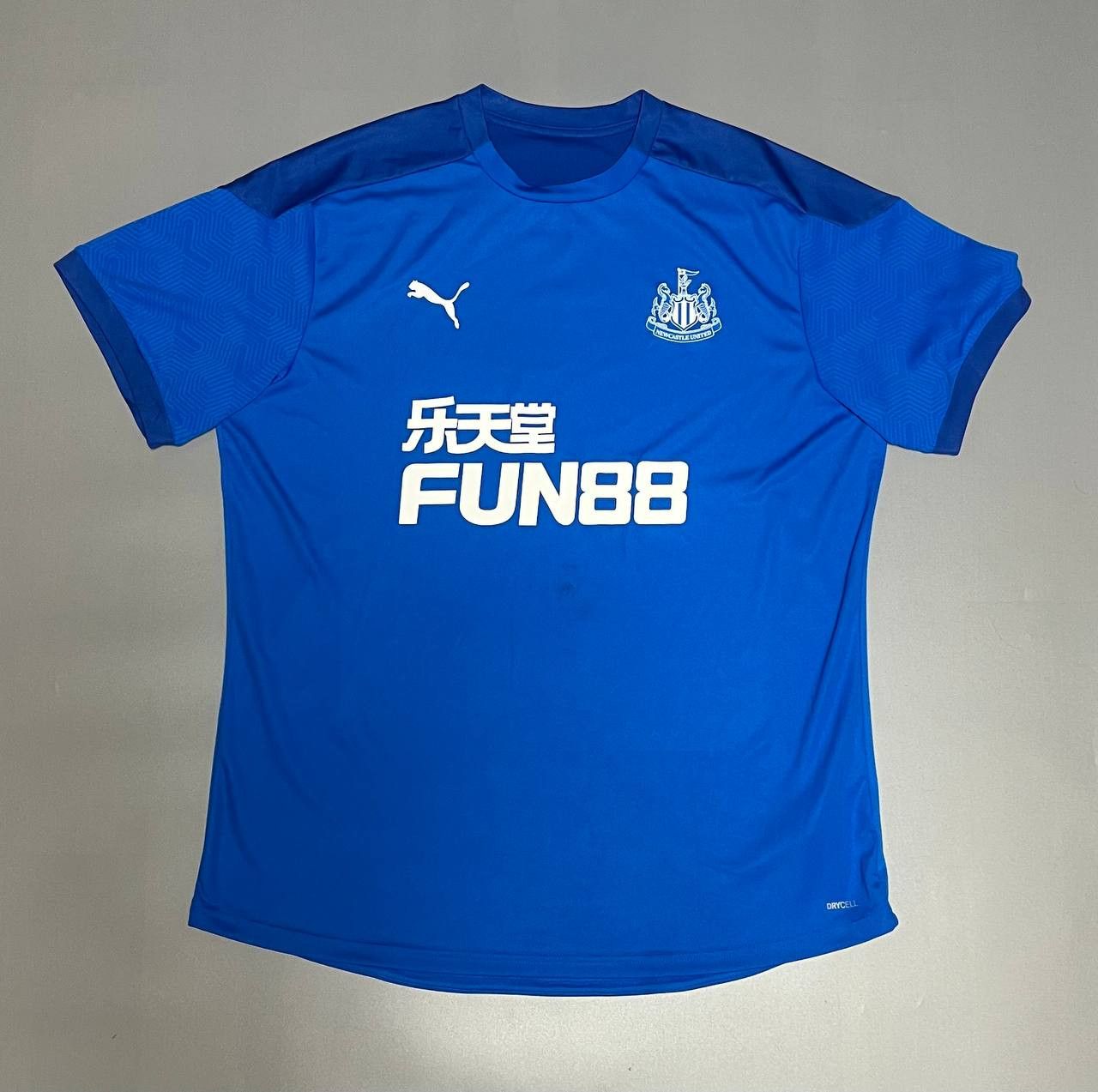 Puma Newcastle United Puma Jersey 2020S Training Shirt Size US XXL / EU 58 / 5 - 1 Thumbnail