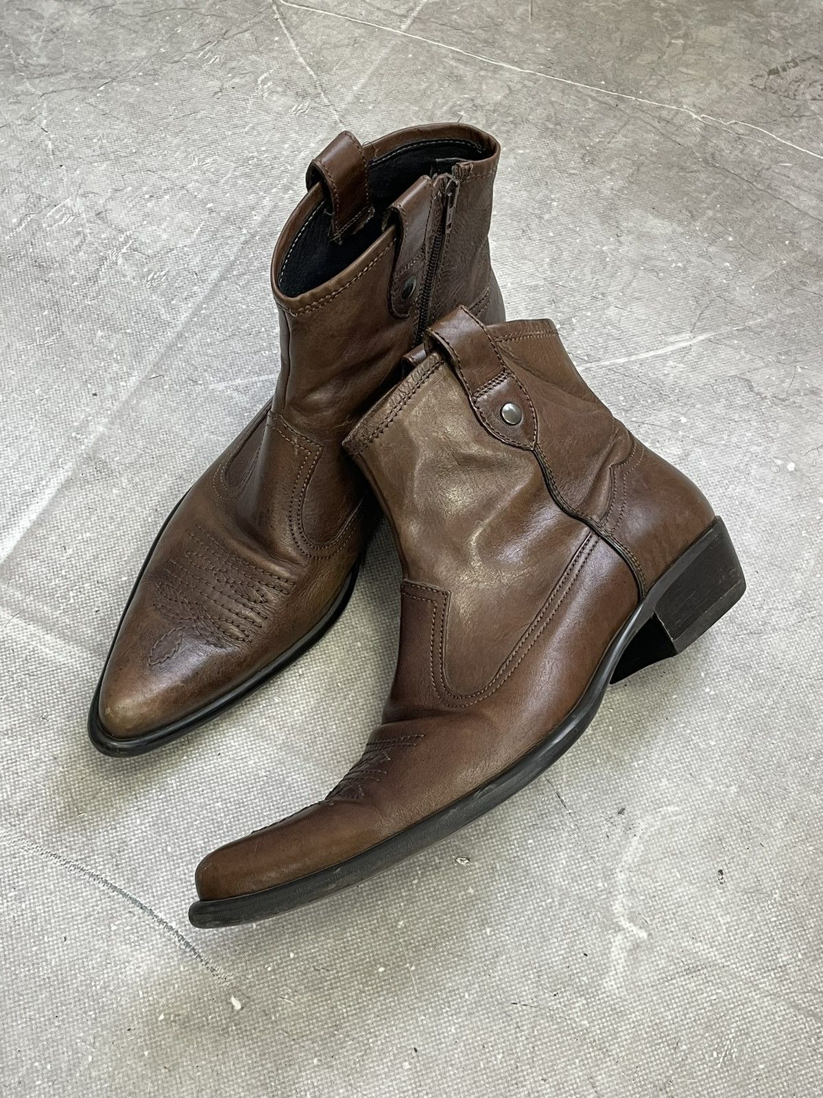 Hedi Slimane Artisan leather western boots archive 2000s guidi vibe Size US 10 / EU 43 - 7 Thumbnail