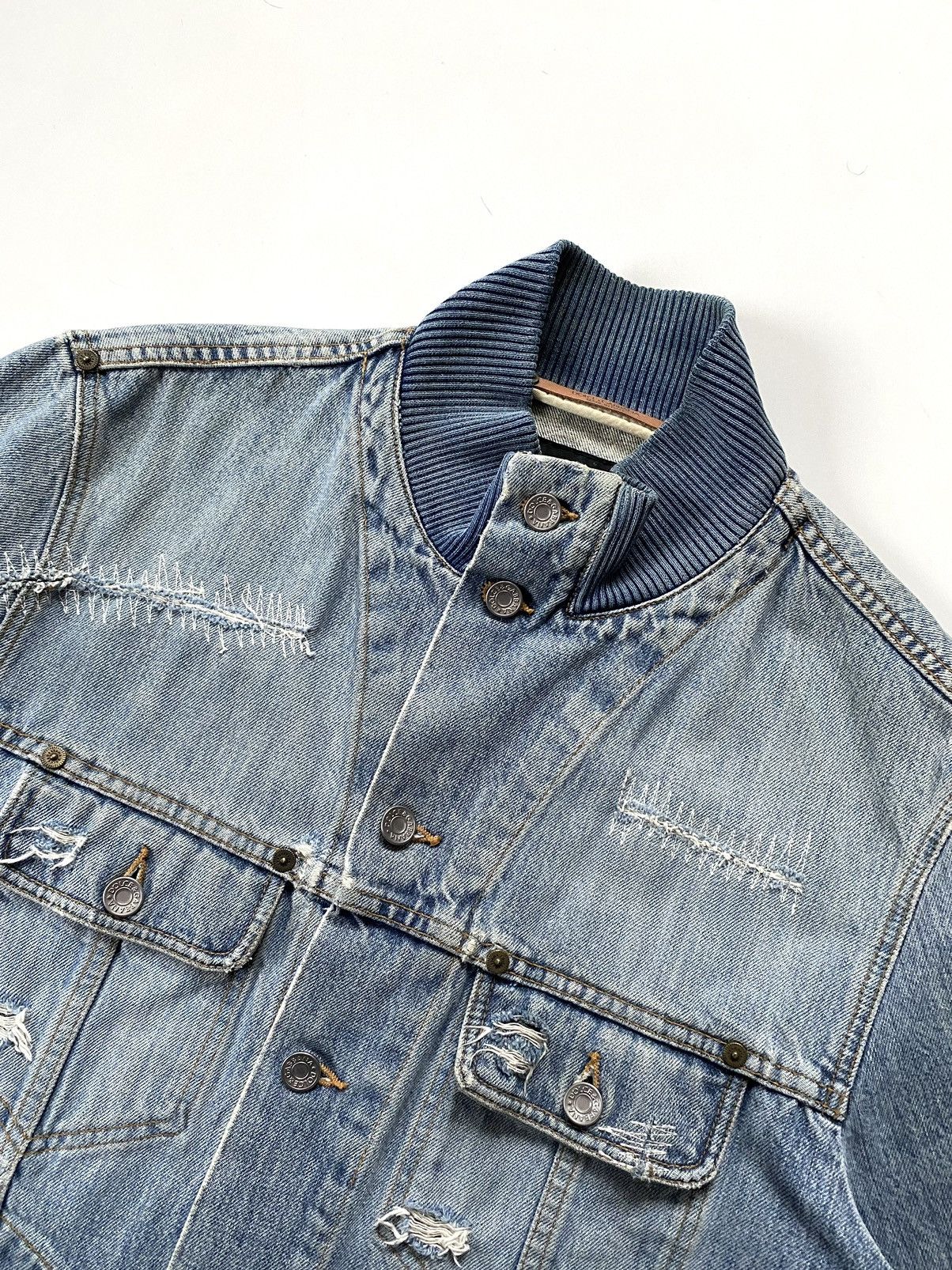 Dolce & Gabbana 00s Dolce&Gabbana Washed Denim Distressed Jacket Size US L / EU 52-54 / 3 - 10 Thumbnail