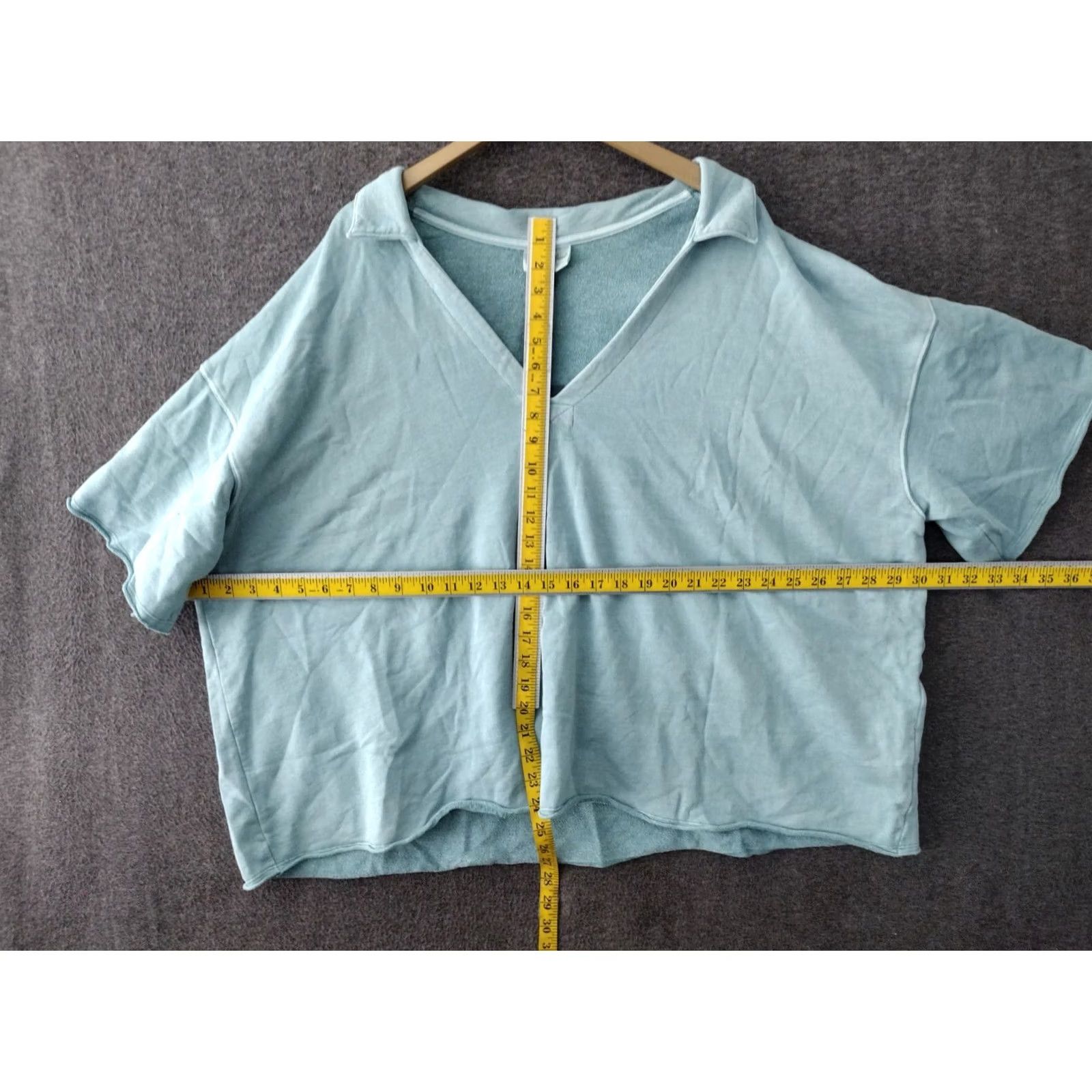 Vintage Universal Thread Polo Shirt Womens 4X Aqua Blue Collared Short Sleeve Cropped 90s Theme, Casual, All Seasons, Machine Washable, Plus Size Size XXL / US 16-18 / IT 52-54 - 4 Thumbnail