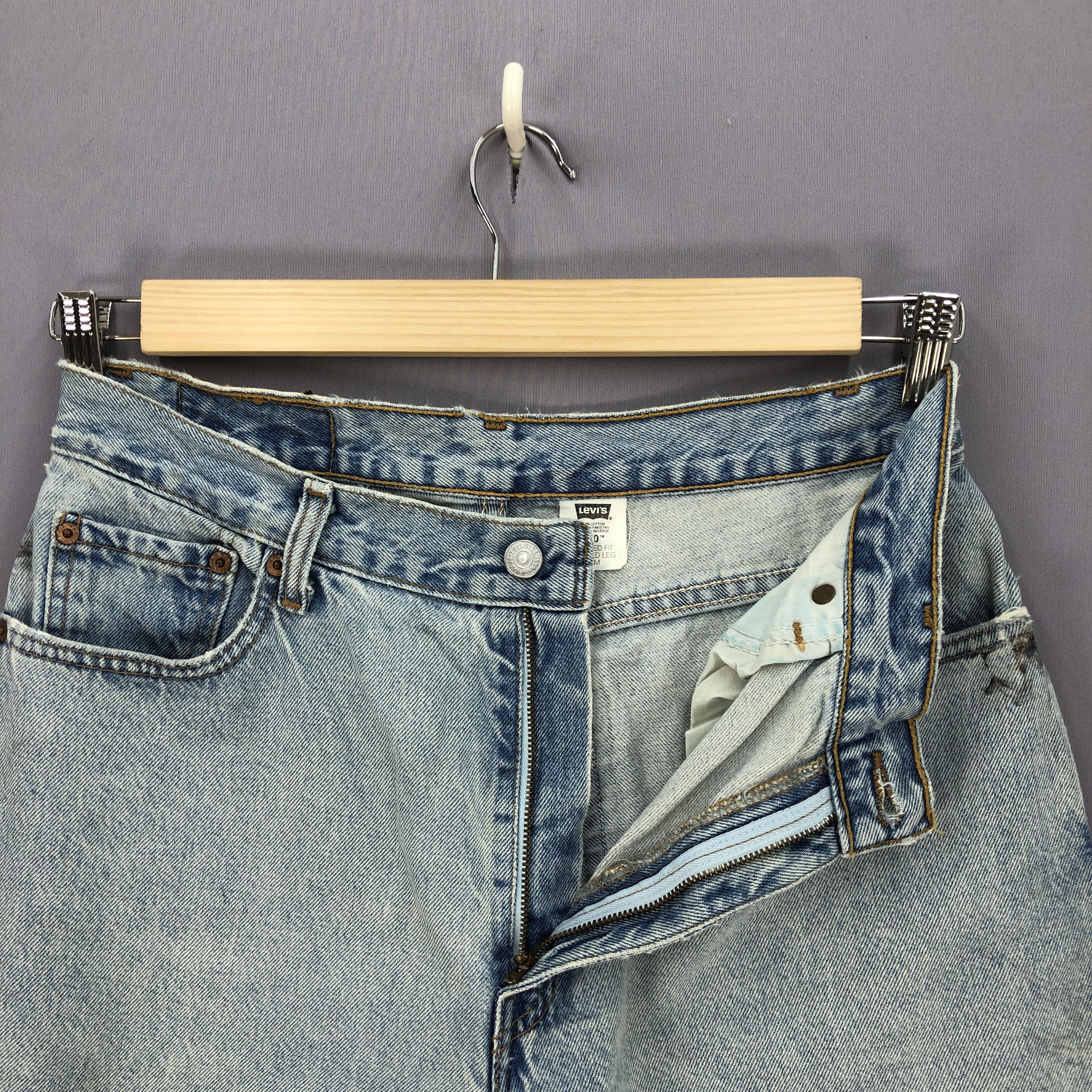 Levi's Vintage Levis 550 Light Wash Jeans Levi's Sun Faded Denim Size US 30 / EU 46 - 5 Thumbnail