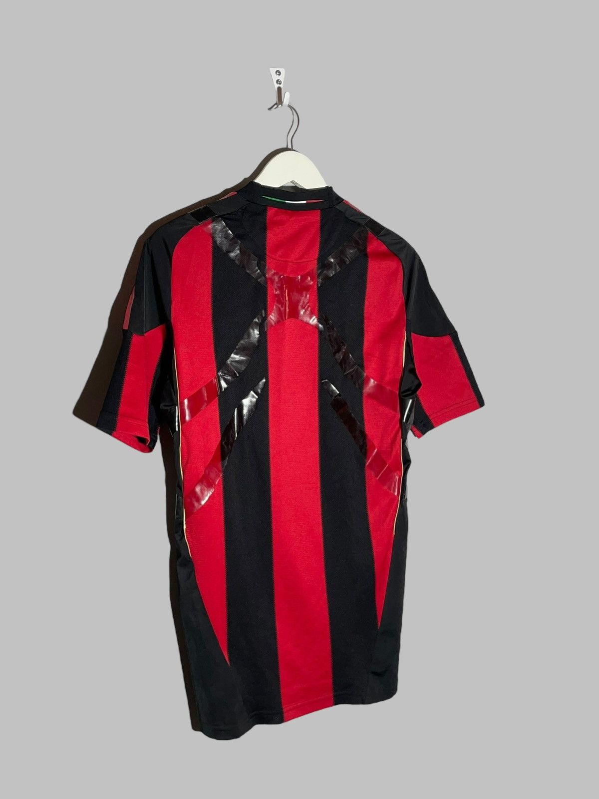 Adidas AC Milan Adidas Techfit 2010/11 Football Shirt Player Issue Size US L / EU 52-54 / 3 - 10 Thumbnail