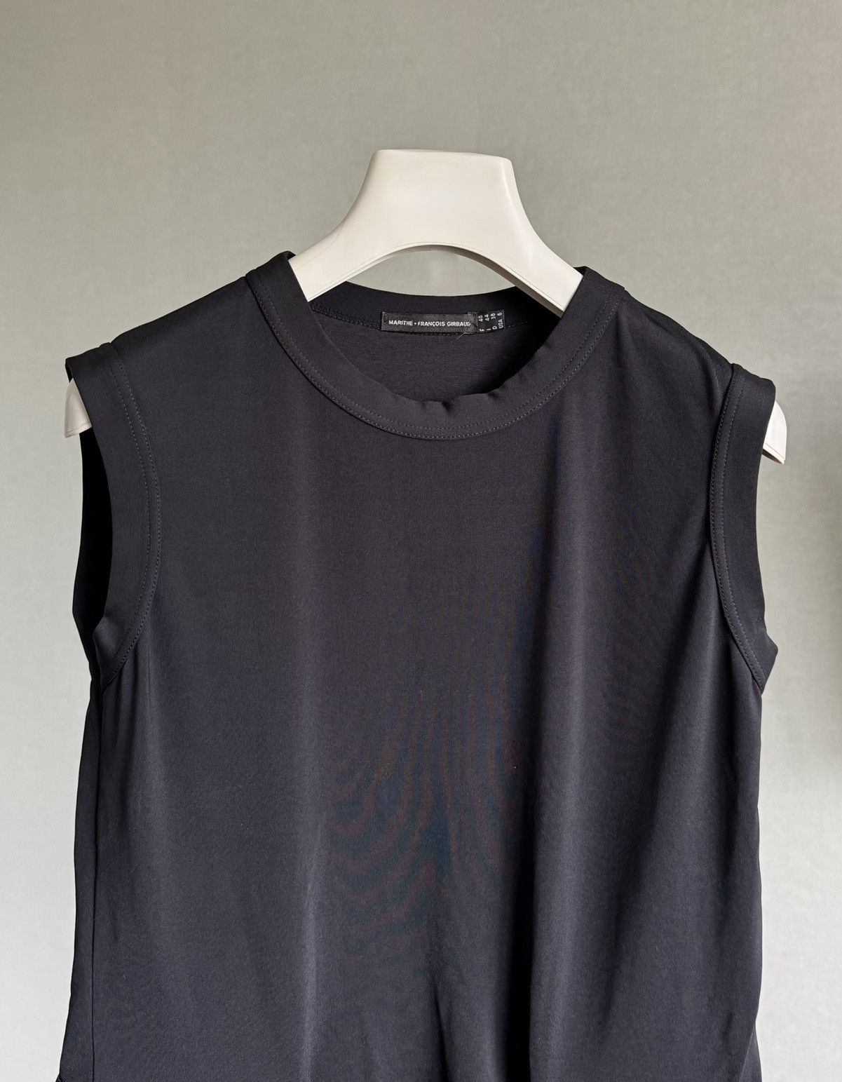 Marithe + Francois Girbaud black MARITHE FRANCOIS GIRBAUD top with bag & zipper Size M / US 6-8 / IT 42-44 - 3 Thumbnail