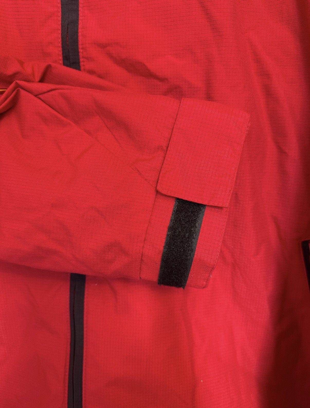 Fila Fila Men’s Red Convertible 3/1 Nylon Hooded Vest Parka XXL Size US XXL / EU 58 / 5 - 11 Thumbnail