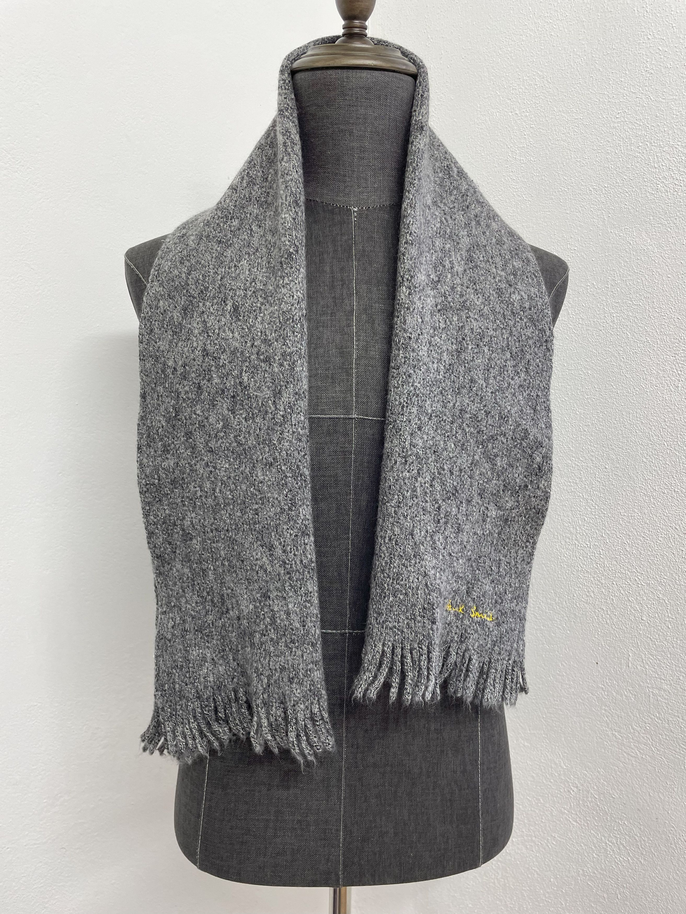 Paul Smith Paul Smith Scarf / Muffler - 6139 Size ONE SIZE - 1 Thumbnail