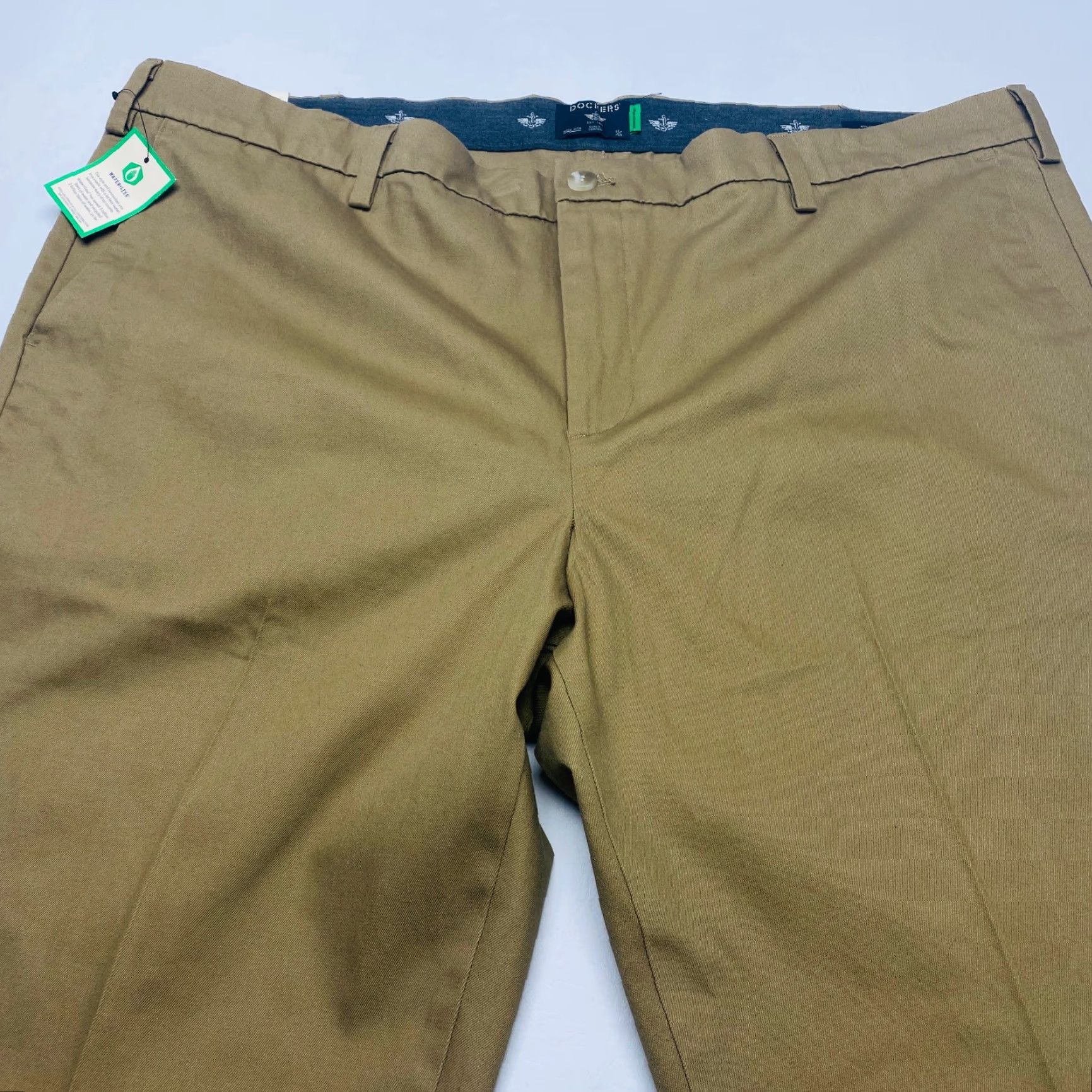 Dockers DOCKERS Signature Pants Men’s 44x30 Khaki Straight Fit No Iron Flex Comfort Wrinkle Resistant Easy Care Pockets Cotton Spandex City Preppy 90s Mens Size US 44 / EU 60 - 3 Thumbnail