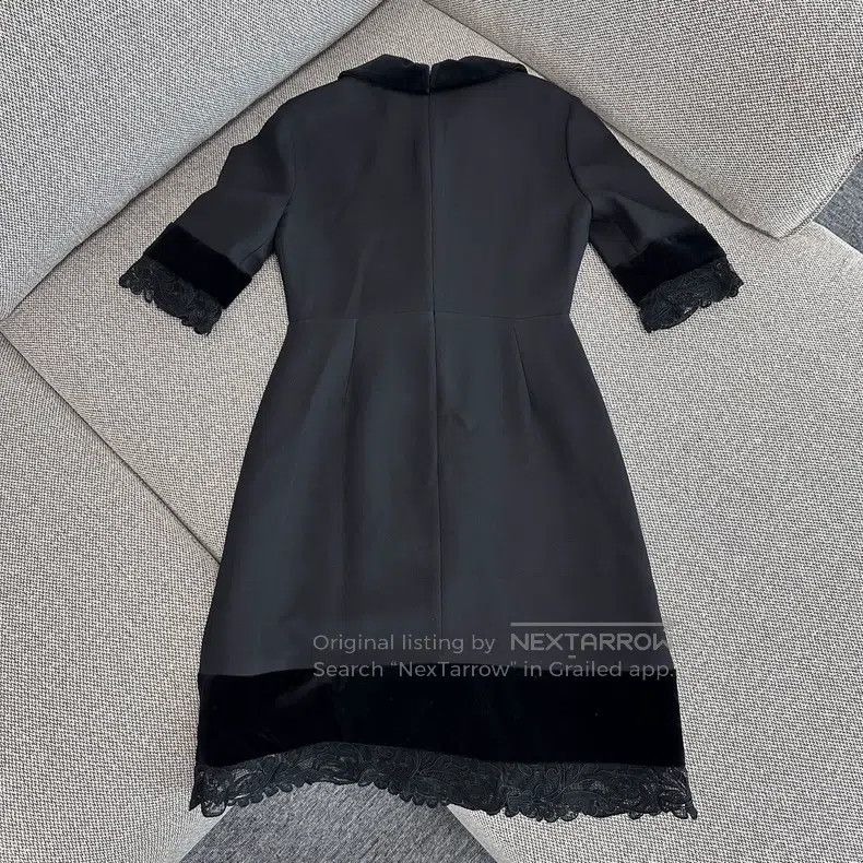 Gucci Gucci Black pearl button dress Size XS / US 0-2 / IT 36-38 - 2 Thumbnail