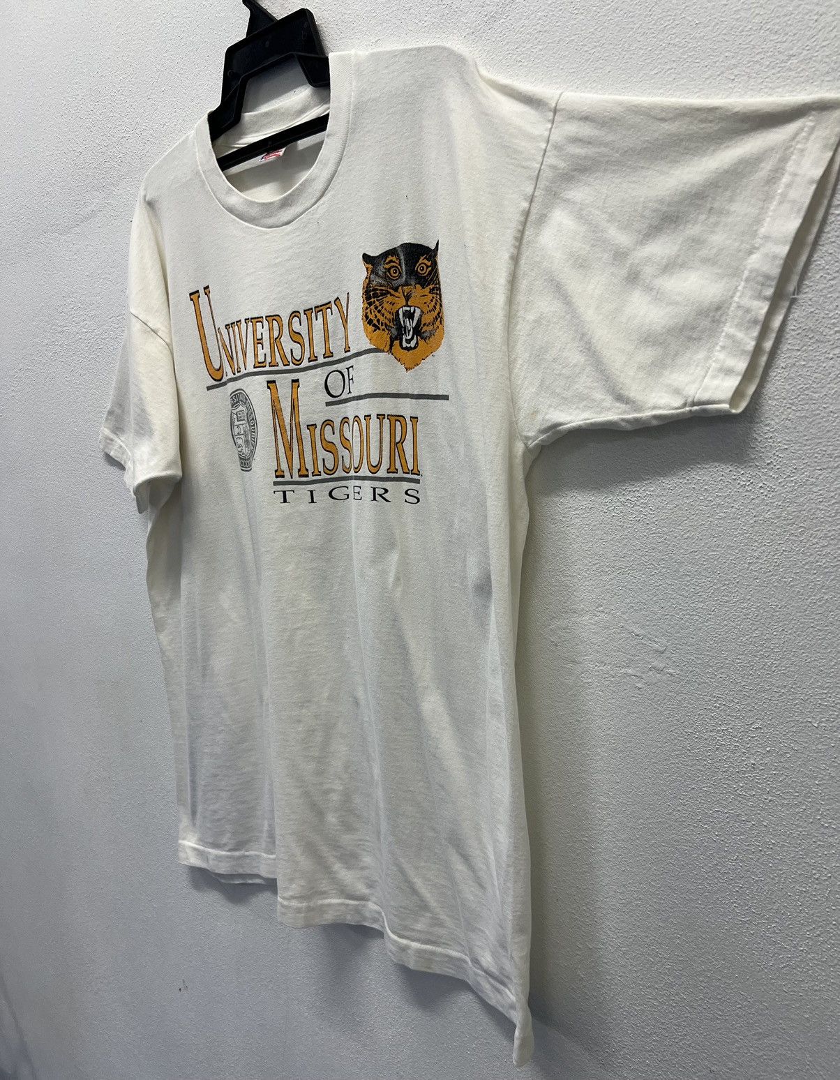 Fruit Of The Loom × Vintage 🔥grailsale🔥 VINTAGE UNIVERSITY OF MISSOURI TIGERS SHIRT Size US XXL / EU 58 / 5 - 4 Thumbnail