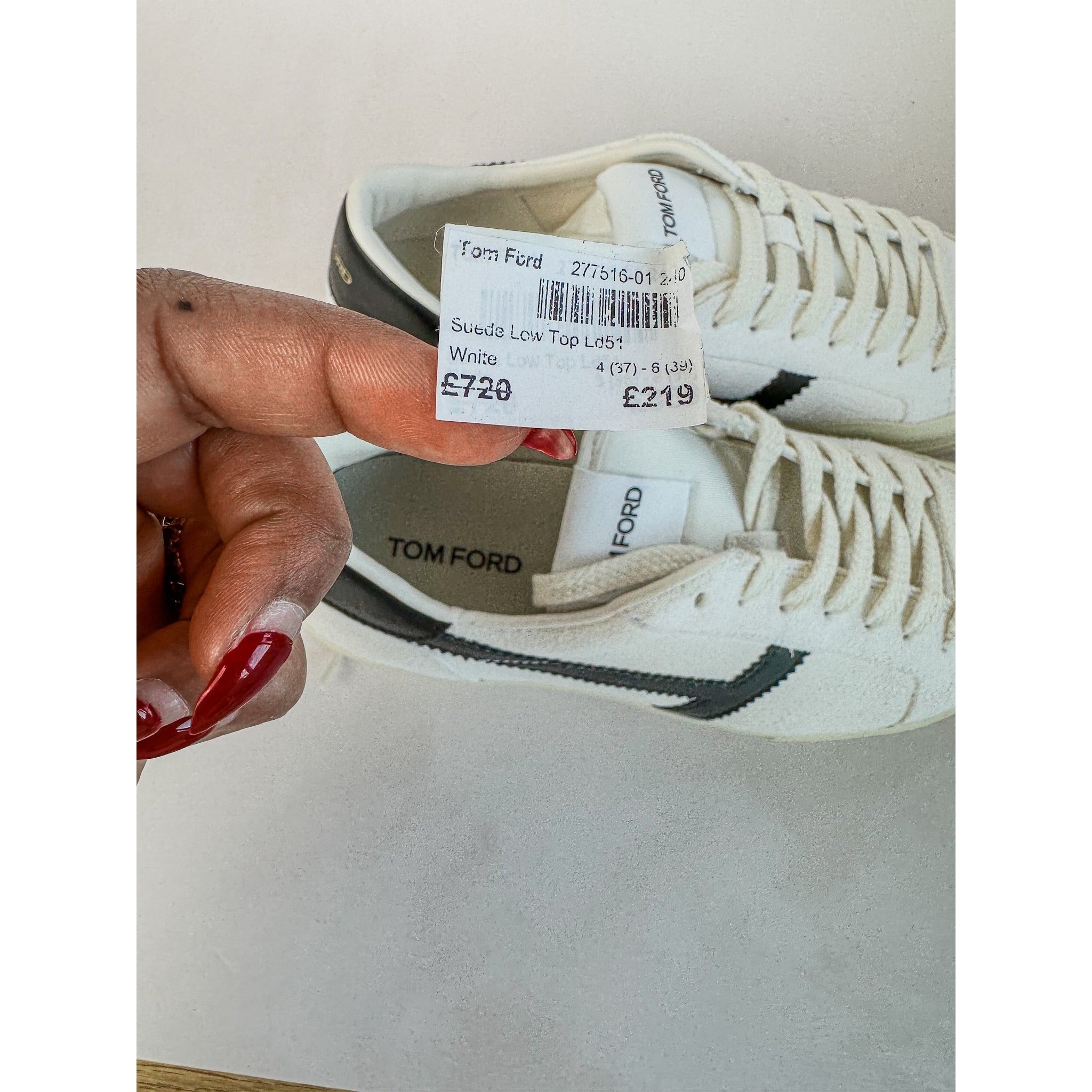 Tom Ford Tom Ford White Cambridge Suede Low Top Sneakers Size US 7 / IT 37 - 7 Thumbnail