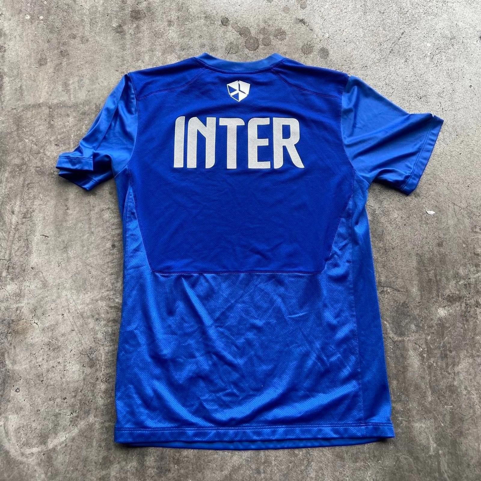 Nike Nike Inter Milan Training Shirt Dri-Fit Nike Authentic SizeM Size US M / EU 48-50 / 2 - 3 Thumbnail