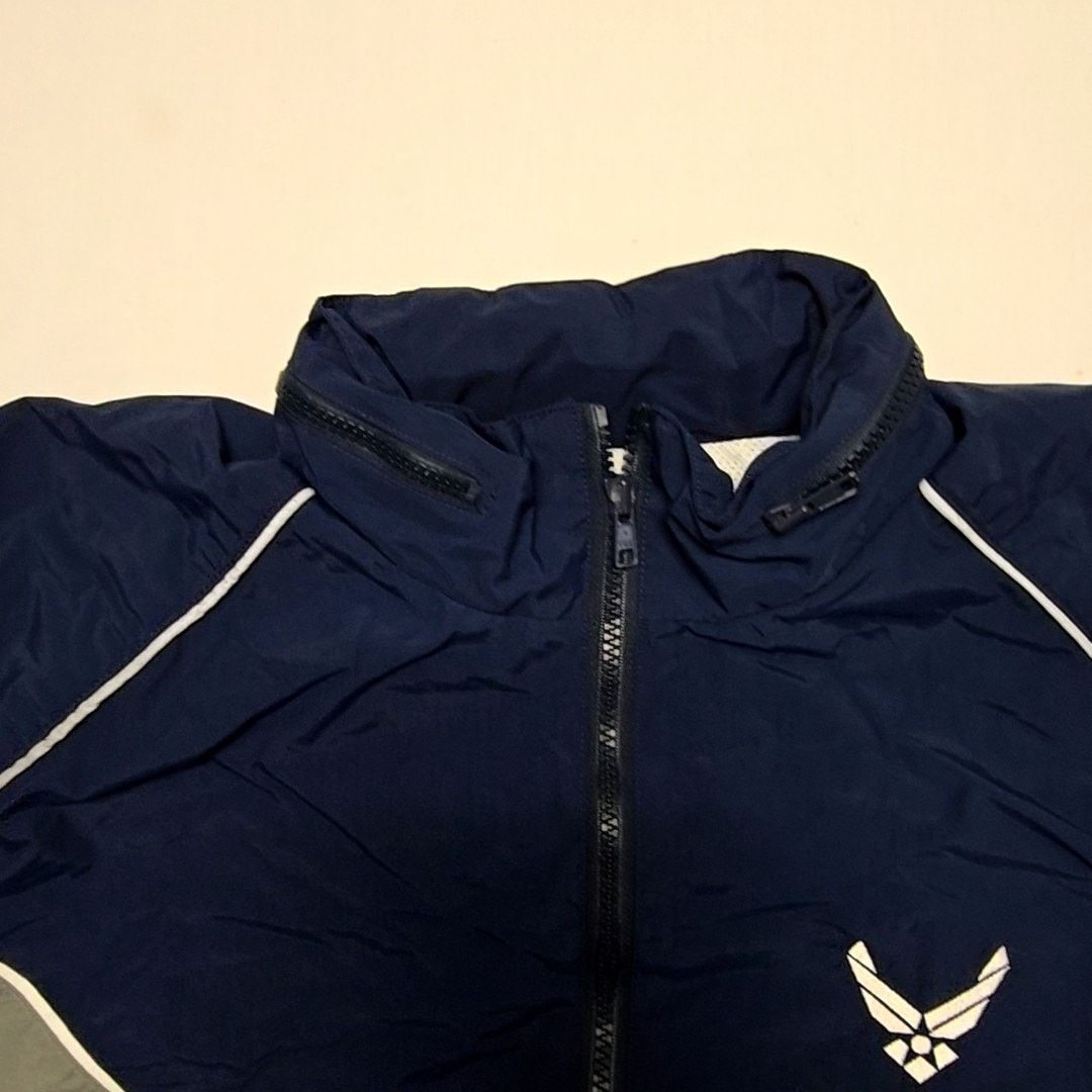 Vintage Vintage U.S. Air Force Jacket Blue L Military Windbreaker Size US L / EU 52-54 / 3 - 6 Thumbnail