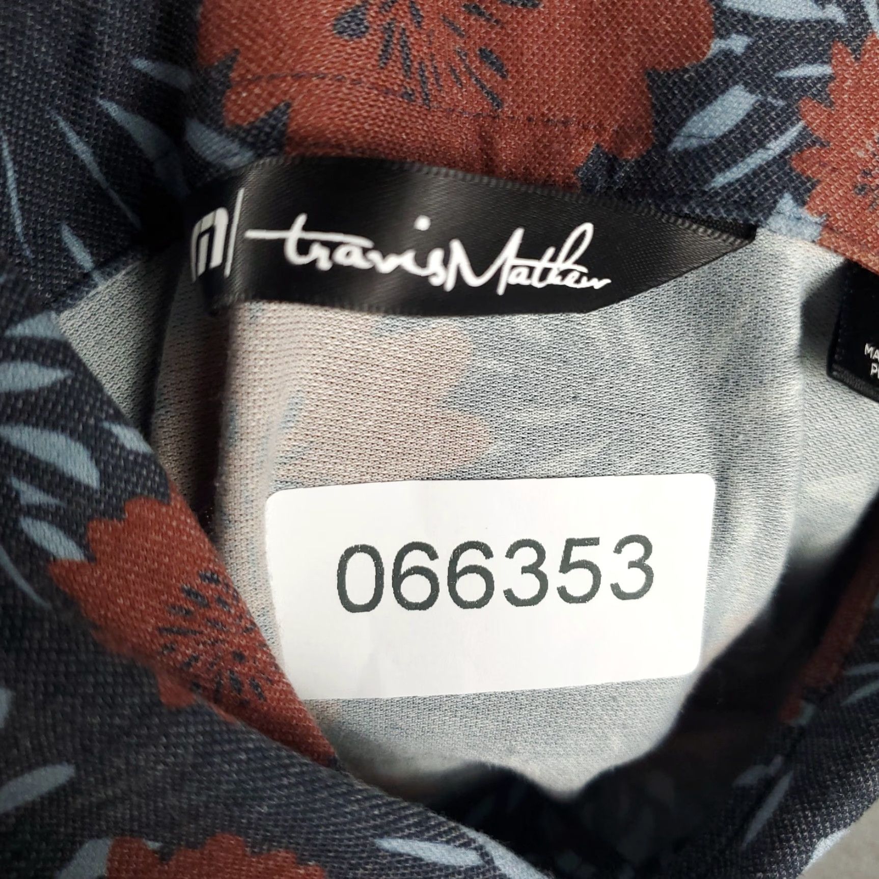TravisMathew Travis Mathew Polo Shirt Mens Large Blue Floral Golf Casual Short Sleeve Polo Size US L / EU 52-54 / 3 - 7 Thumbnail