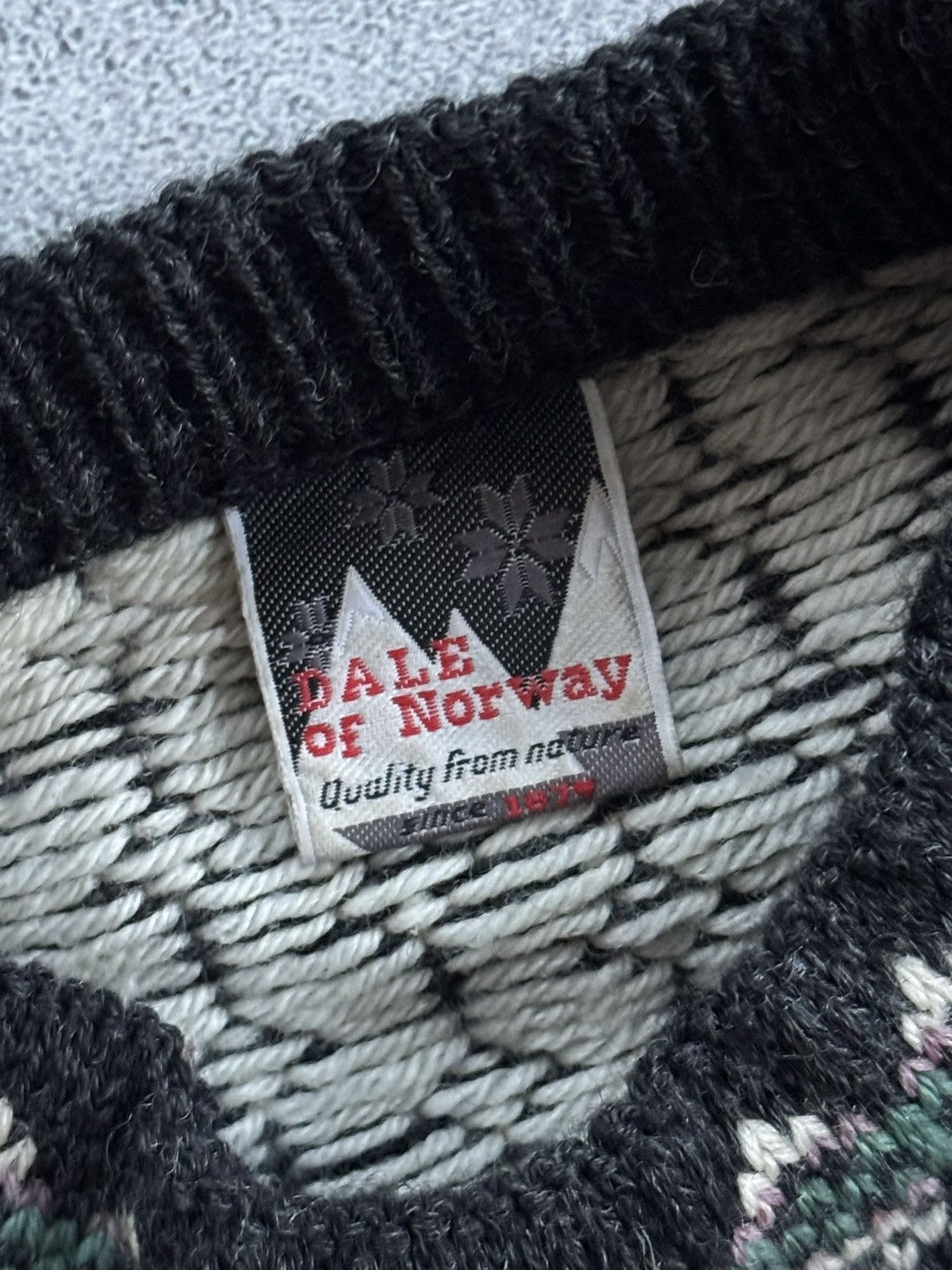 Dale Of Norway Dale of Norway 🇳🇴 M/size wool vintage sweater knitwear crew Size US M / EU 48-50 / 2 - 5 Thumbnail