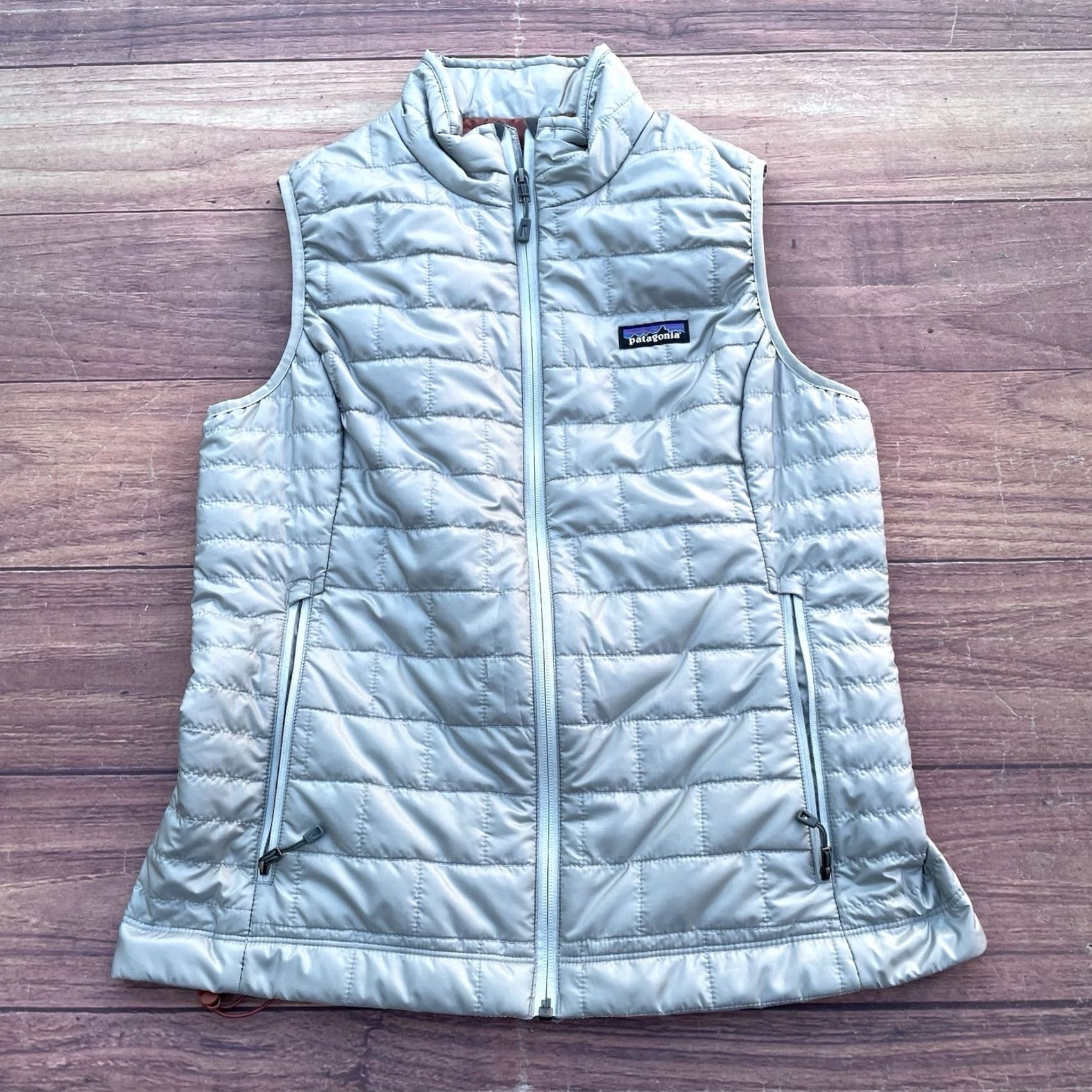 Patagonia VINTAGEPatagonia Womens Nano Puff Vest Sleet Green M Logo NWT 84247 Size M / US 6-8 / IT 42-44 - 3 Thumbnail