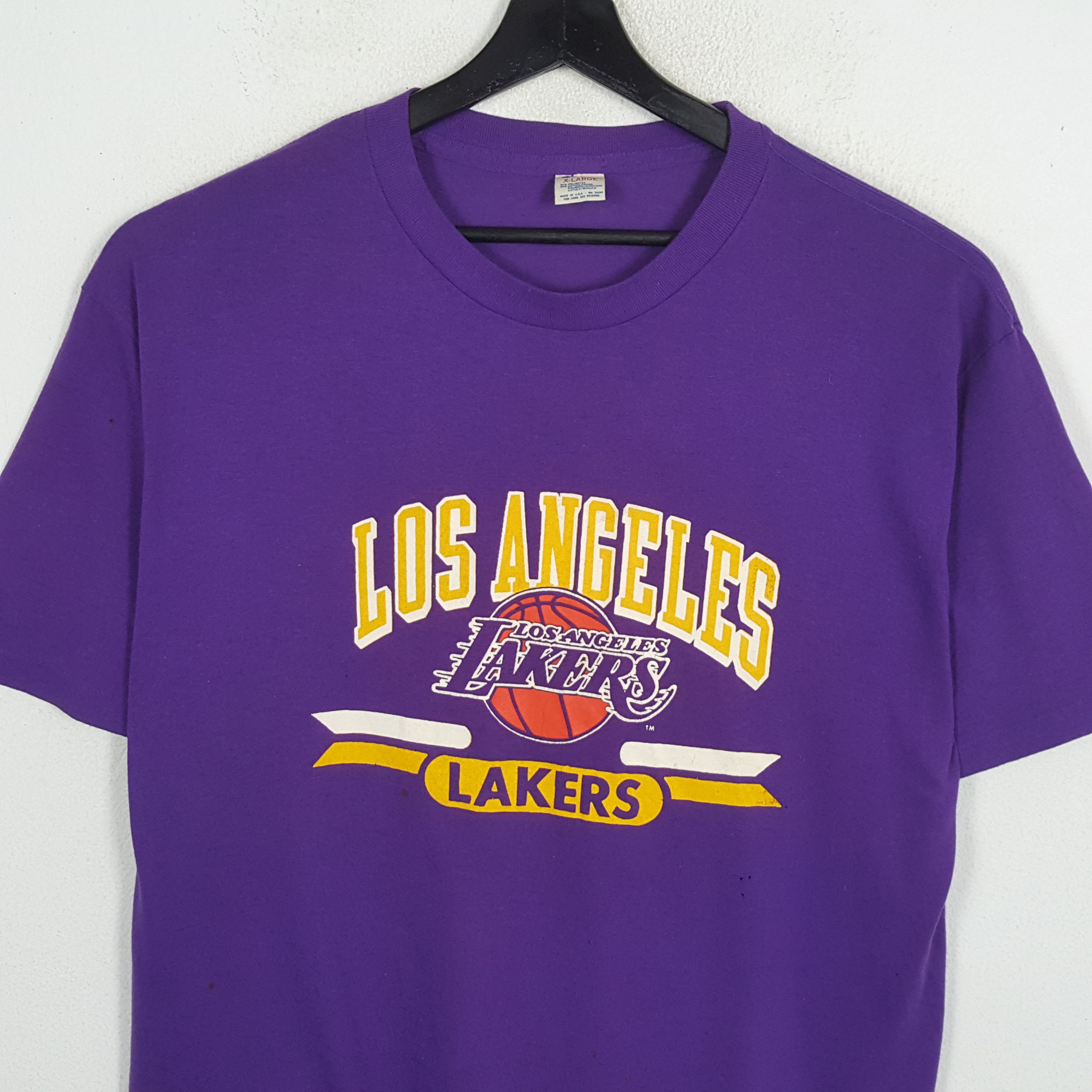 NBA × Vintage LAKERS LOS ANGELES NBA Basketball Vintage Champion Tshirt Size US XL / EU 56 / 4 - 2 Thumbnail