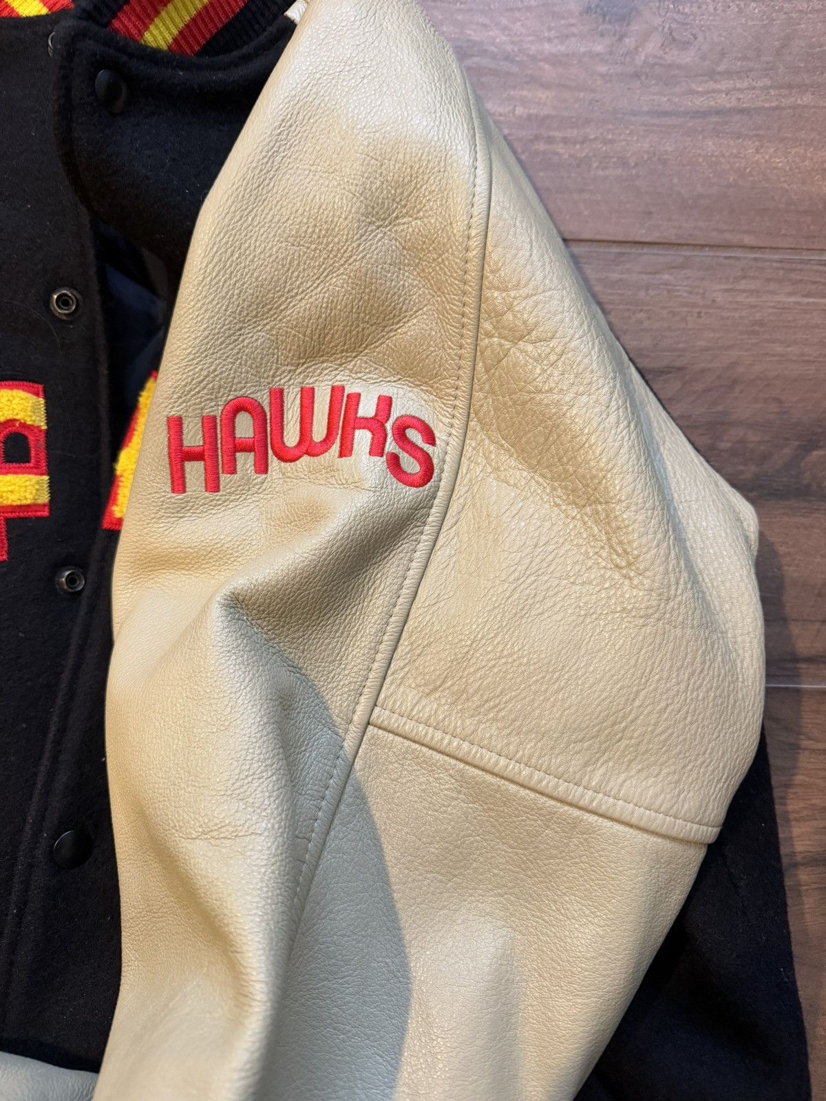 Nike Vintage Atlanta Hawks Nike Letterman Jacket Men’s Medium Size US M / EU 48-50 / 2 - 4 Thumbnail
