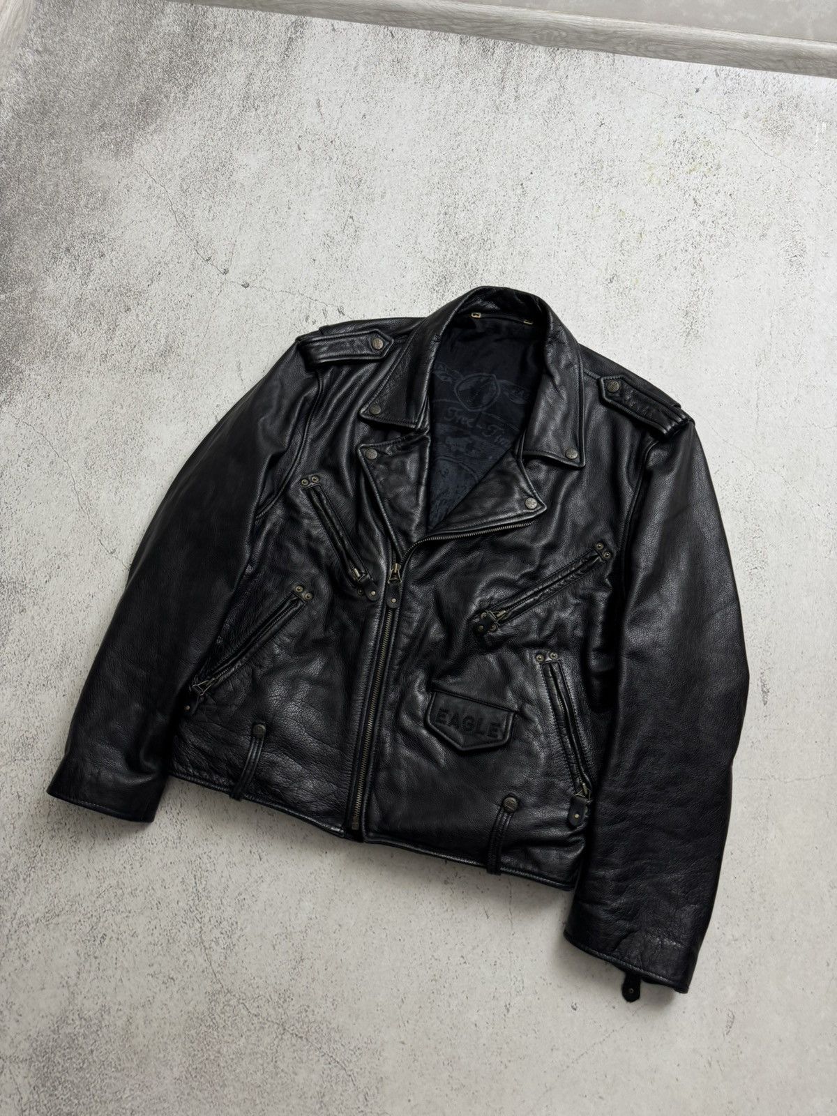 Genuine Leather Eagle Force Motorcycles Vintage Black Leather Jacket Size US L / EU 52-54 / 3 - 4 Thumbnail