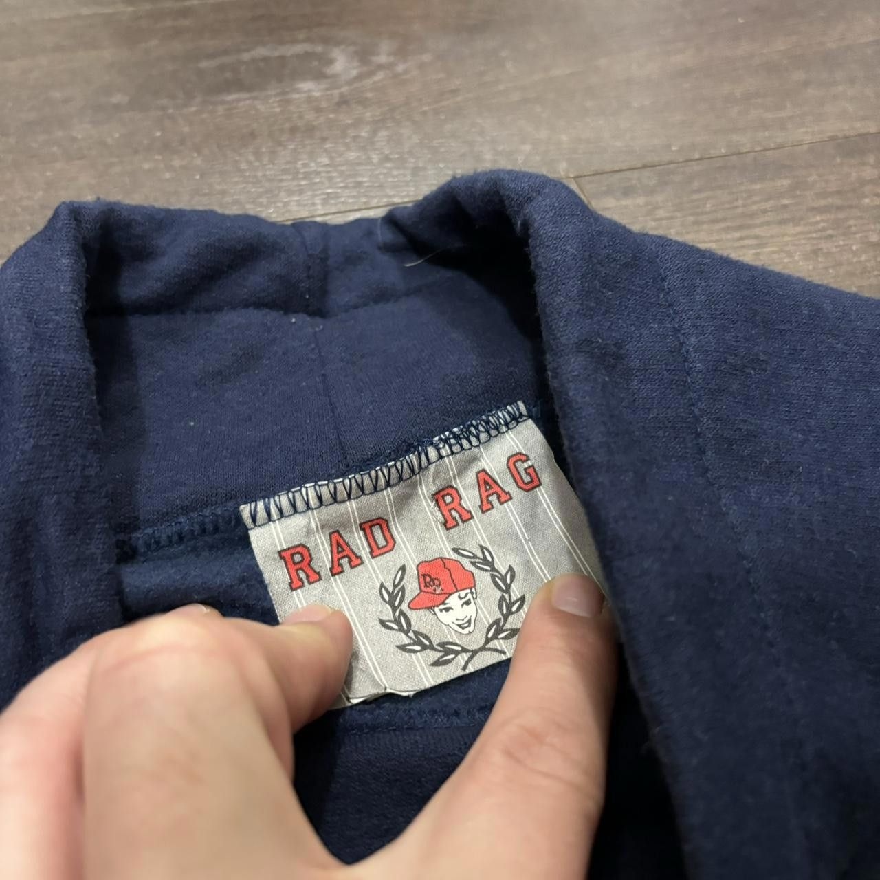 Designer Vintage Rad Rag Authentic Clothing Sweatshirt 990s L/XL Size US L / EU 52-54 / 3 - 6 Thumbnail