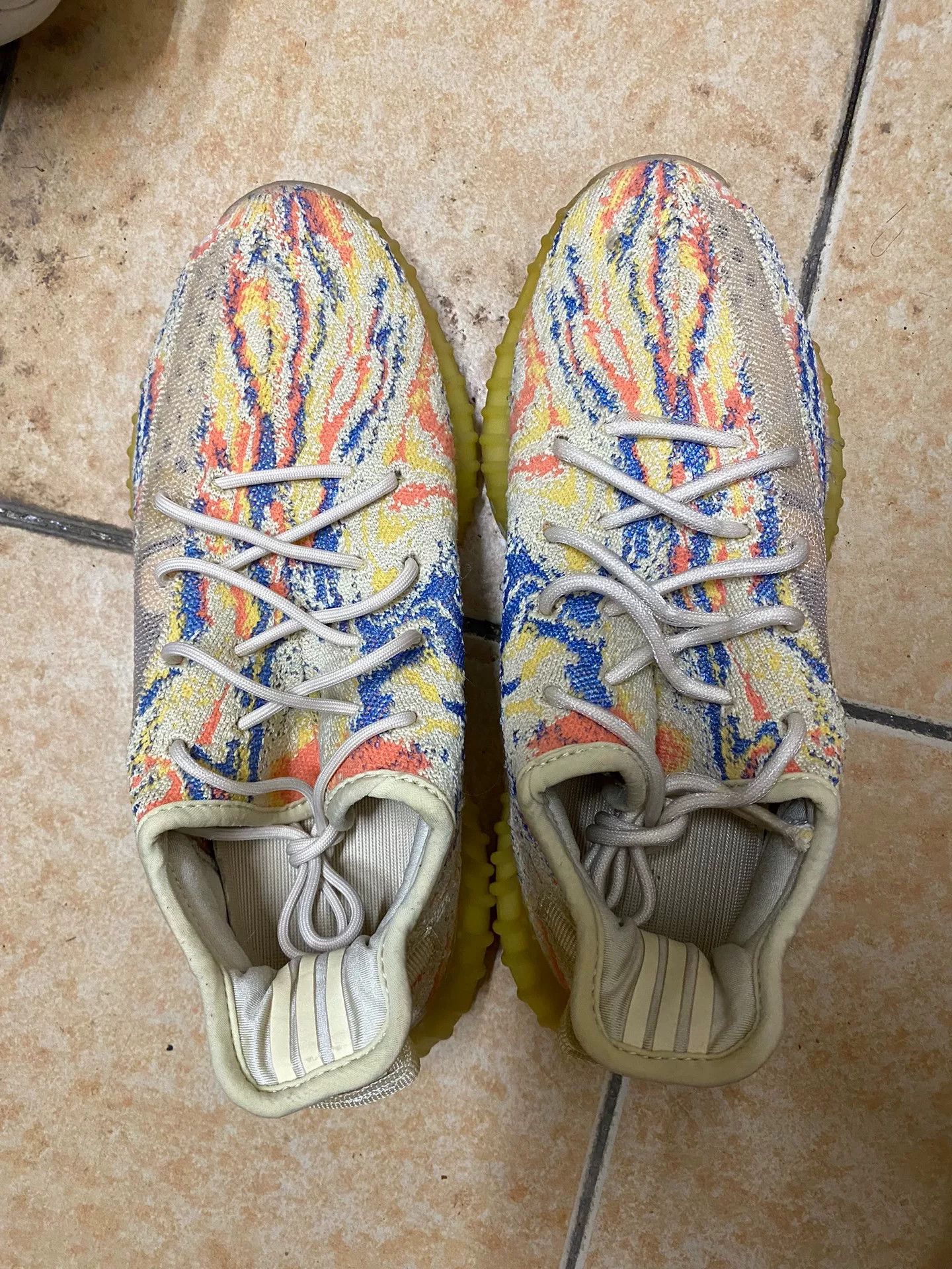 Adidas Adidas YEEZY350 Yellow Lowtop Sneakers 40 Men Size US 7.5 / EU 40-41 - 1 Thumbnail