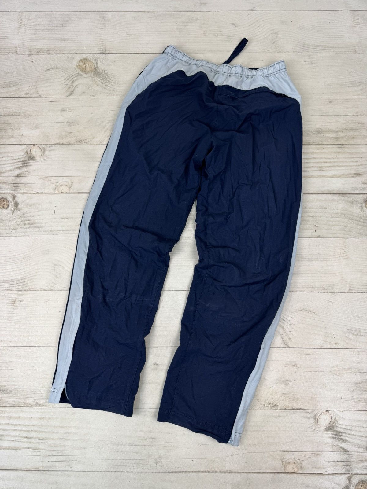 Nike Vintage Nike Track Pants Nylon 00s Swoosh Striped Y2K Size US 32 / EU 48 - 18 Thumbnail