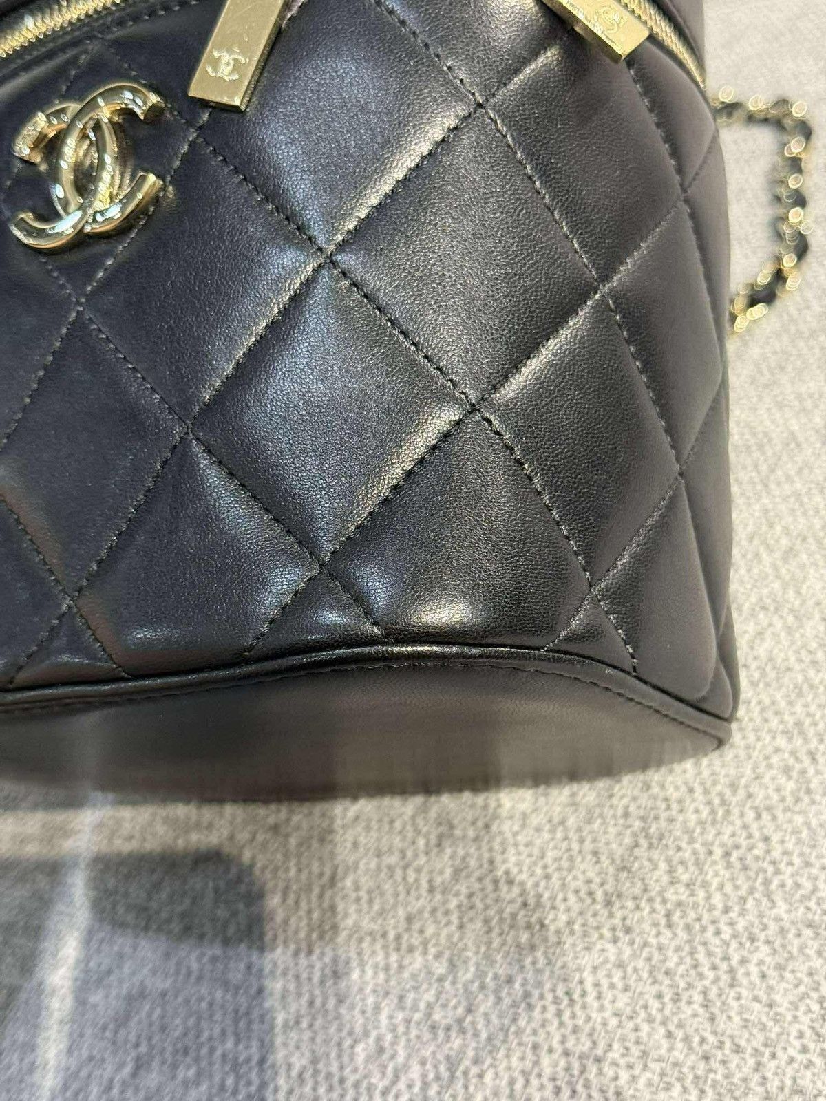 Chanel Chanel Vanity Bag Size ONE SIZE - 16 Thumbnail