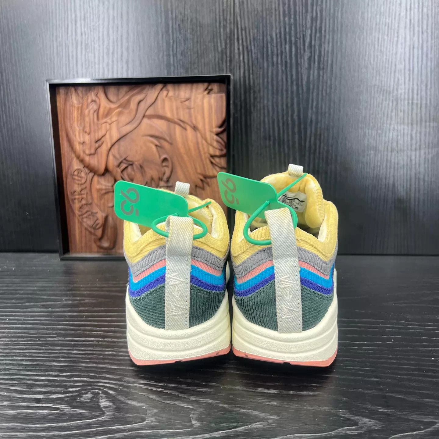 Nike max97 corduroy 38.5, 1worn, like new, boxed Size US 8 / IT 38 - 7 Thumbnail