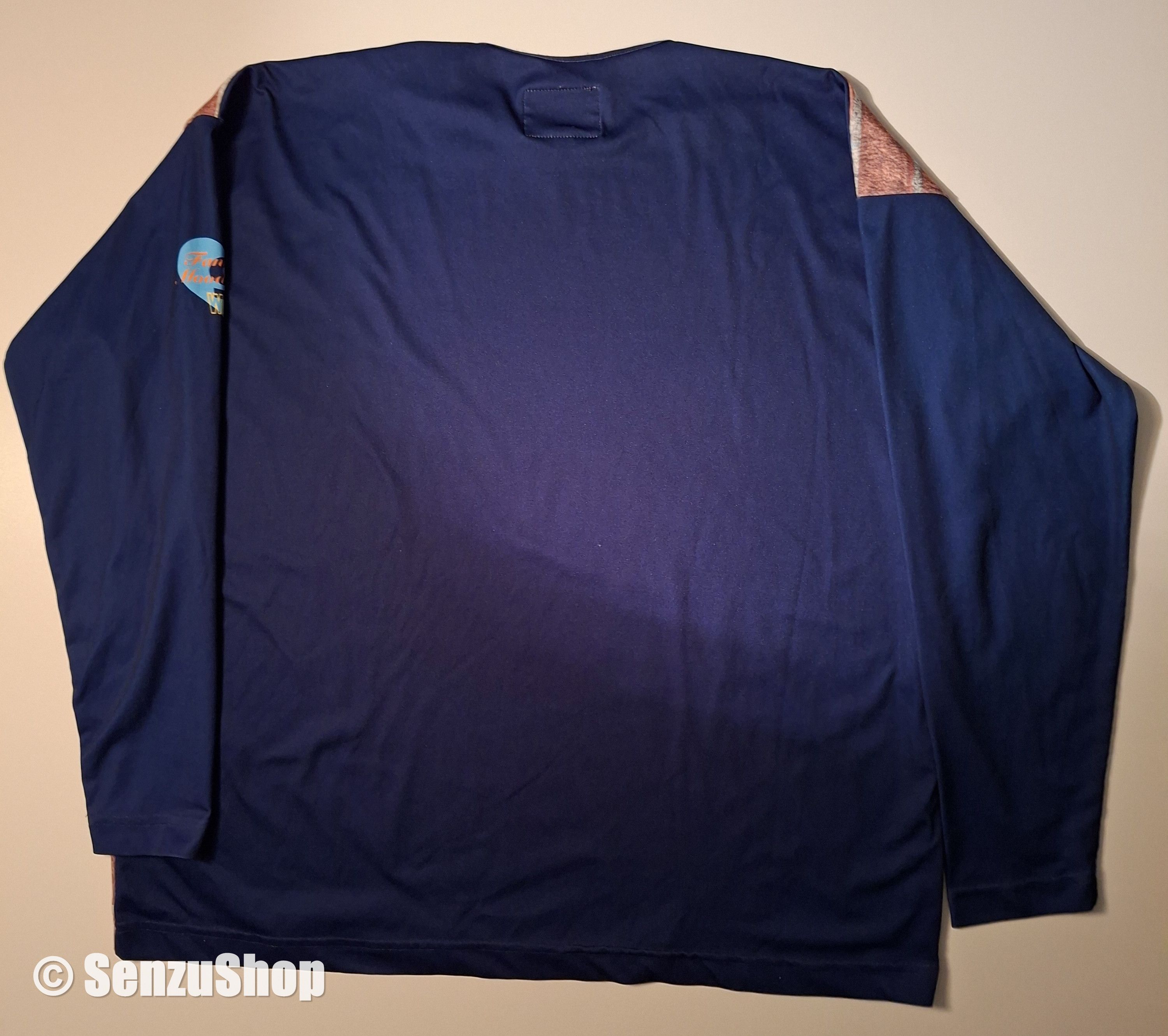 W&LT “Sparkling Spaceburgers” Long Sleeve Shirt Size US M / EU 48-50 / 2 - 2 Thumbnail