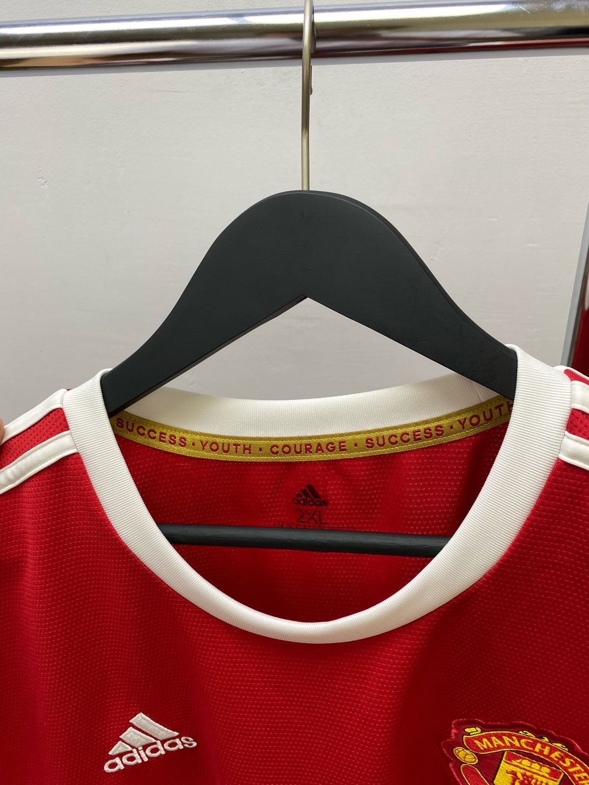 Adidas Manchester United 2021 2022 soccer jersey Football Shirt Size US XXL / EU 58 / 5 - 17 Thumbnail