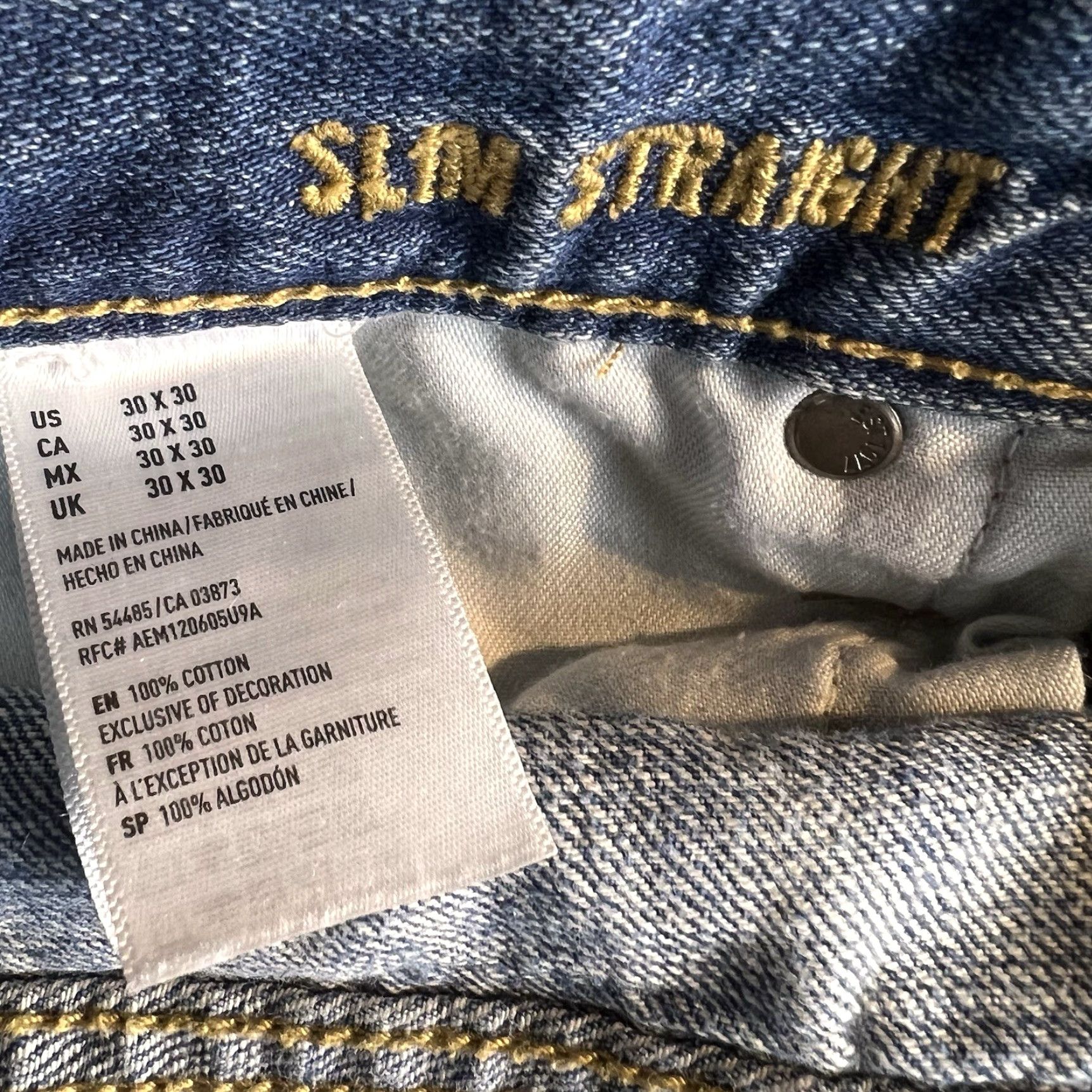 American Eagle Outfitters VINTAGE American Eagle Jeans Slim Straight Distressed Blue 30x30 Mens 90s Rock USA Grunge Style Jeans Size US 30 / EU 46 - 3 Thumbnail