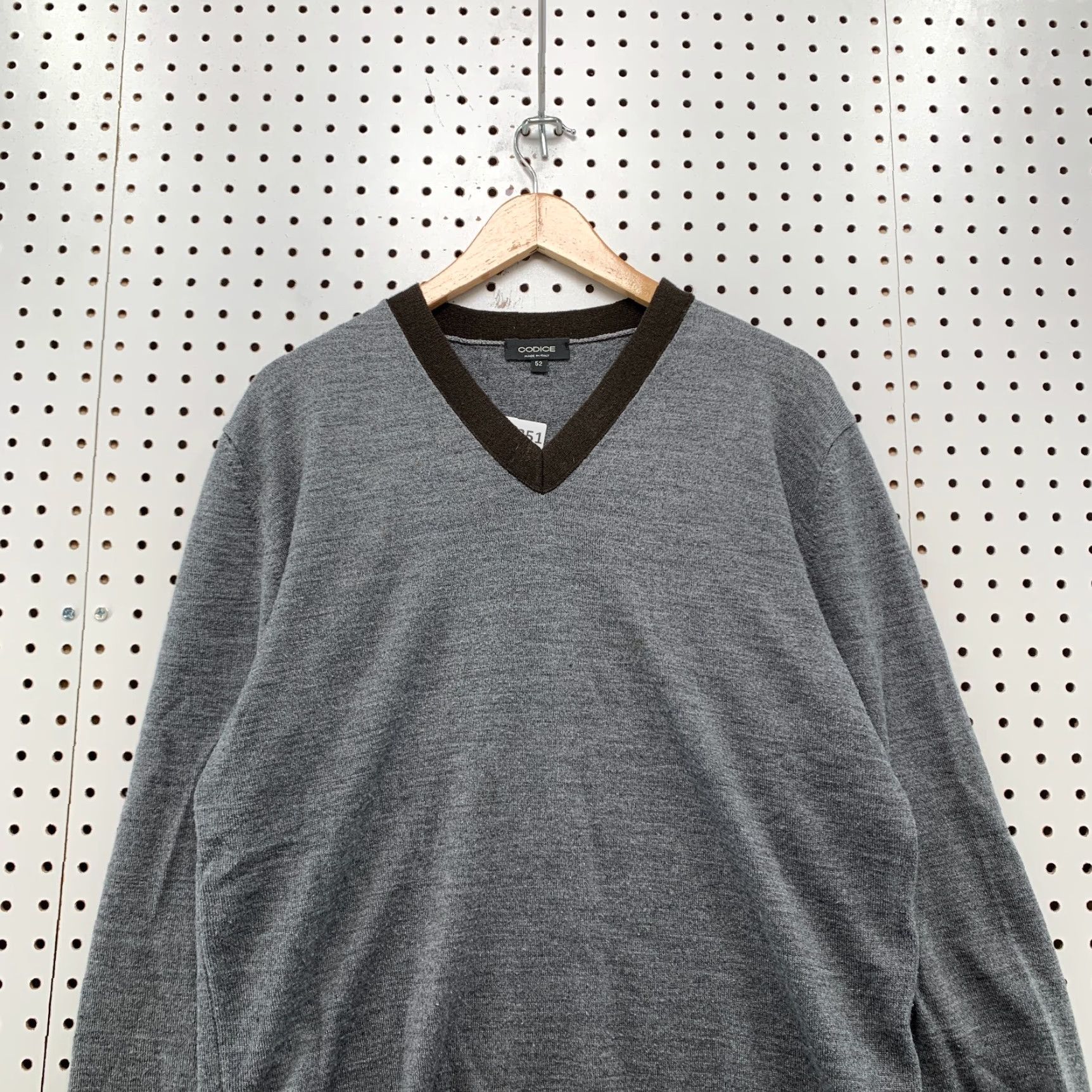 Vintage VINTAGE Codice Merino Wool V-Neck Sweater XL Gray Purple Mens 90s Pullover Size US XL / EU 56 / 4 - 3 Thumbnail
