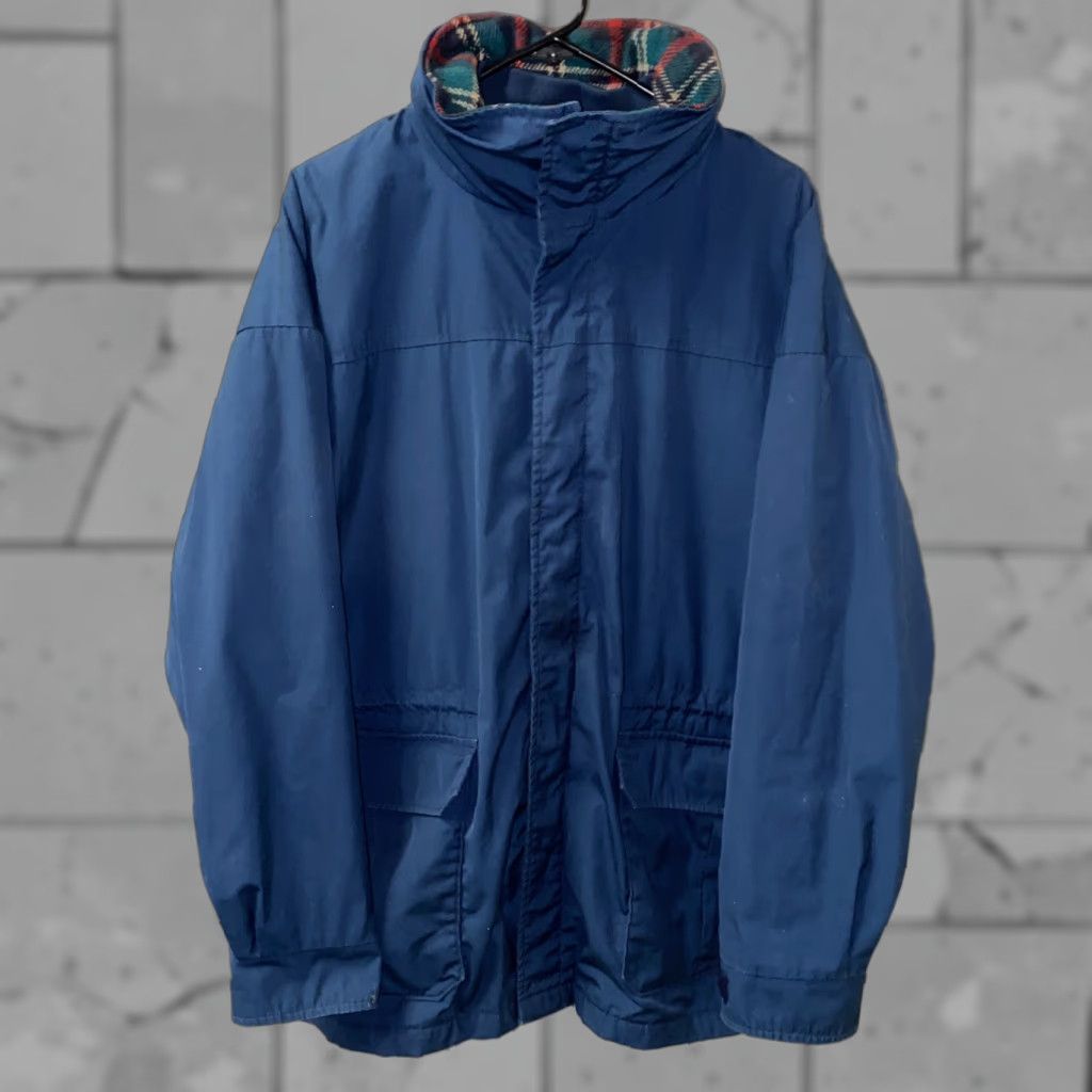 Vintage VINTAGE Woolrich Jacket Blue Plaid Lined Full Zip 25 In Armpit Men L Regular Woolrich Full Zip Mens Blue Plaid Jacket Size US L / EU 52-54 / 3 - 1 Thumbnail