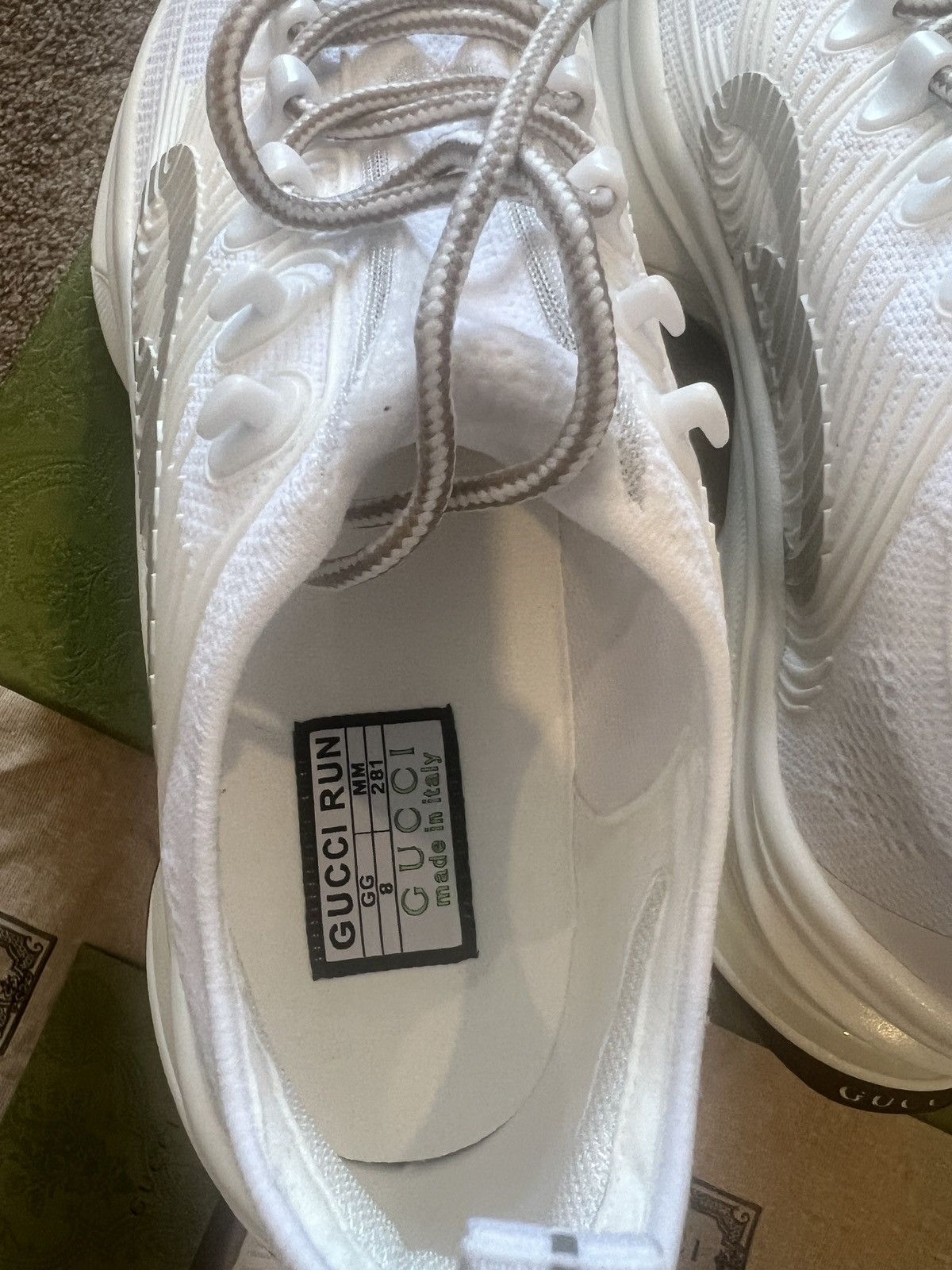 Gucci Brand new Gucci run sneaker white us10 Size US 10 / EU 43 - 6 Thumbnail