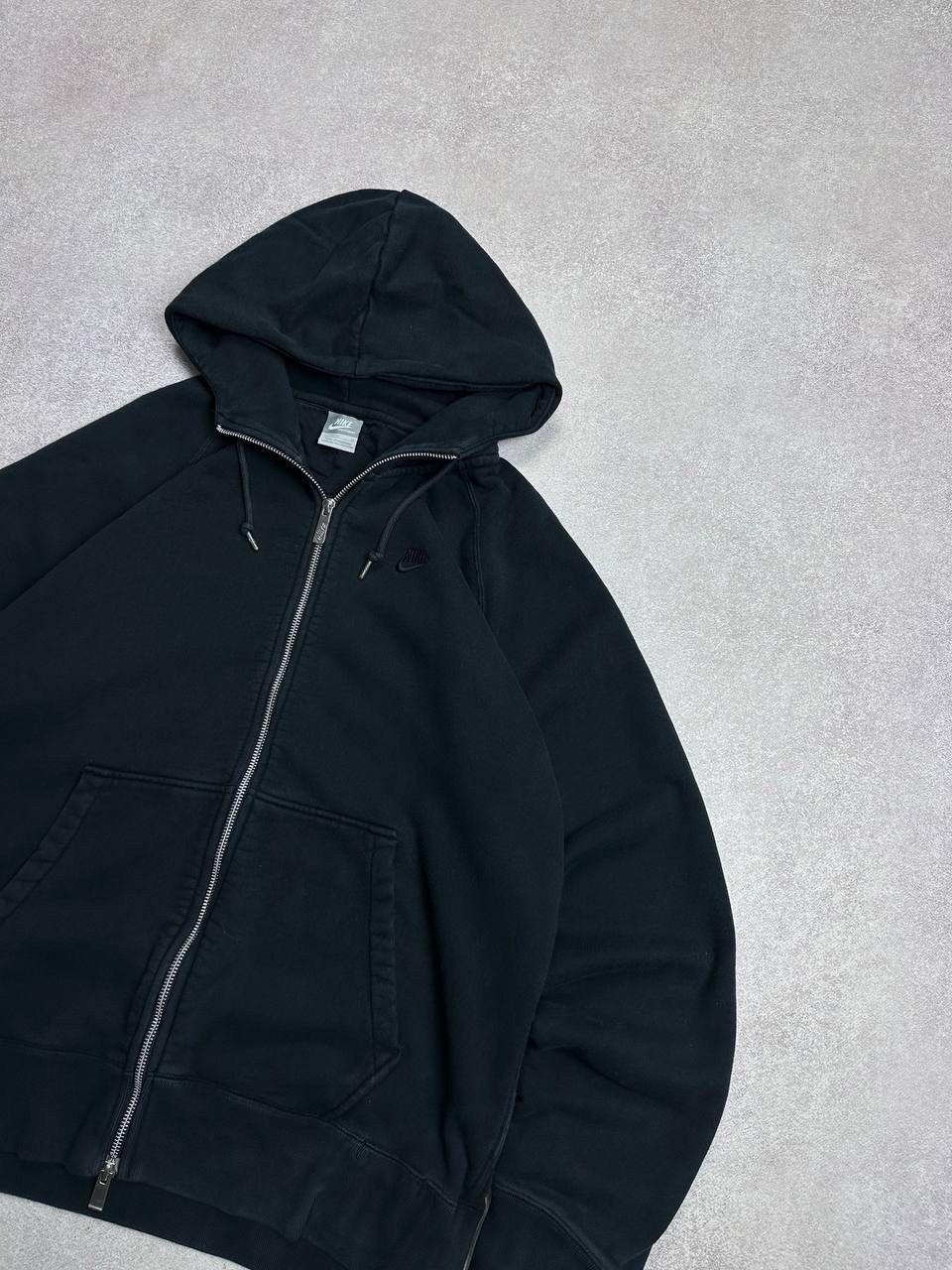Nike Vintage Nike Swoosh Boxy Heavy Cotton Zip Hoodie Y2K L Size US L / EU 52-54 / 3 - 2 Thumbnail