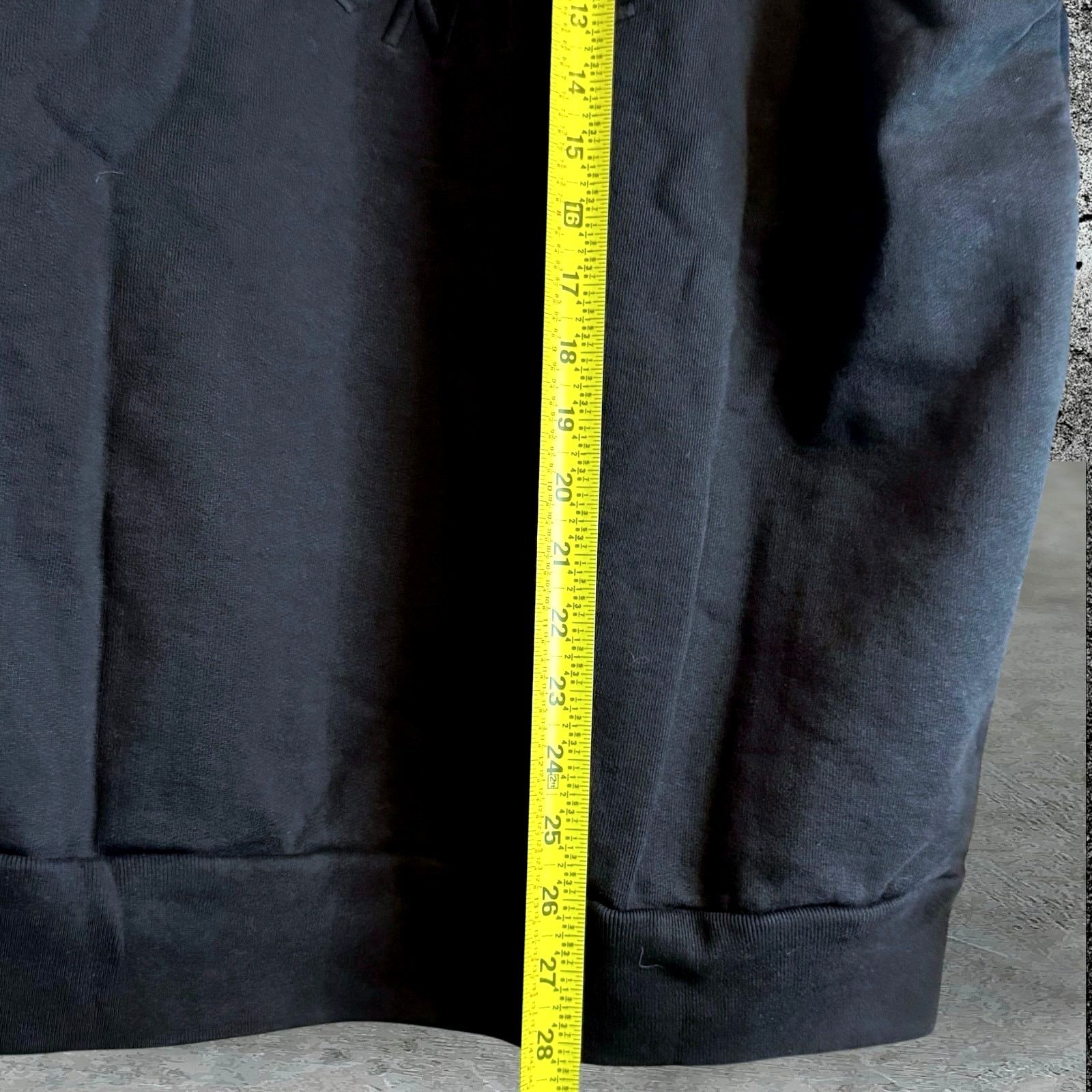 Talentless •NWT• Talentless CIRCLE LOGO Black Sweatshirt Hoodie • Large Size US L / EU 52-54 / 3 - 6 Thumbnail