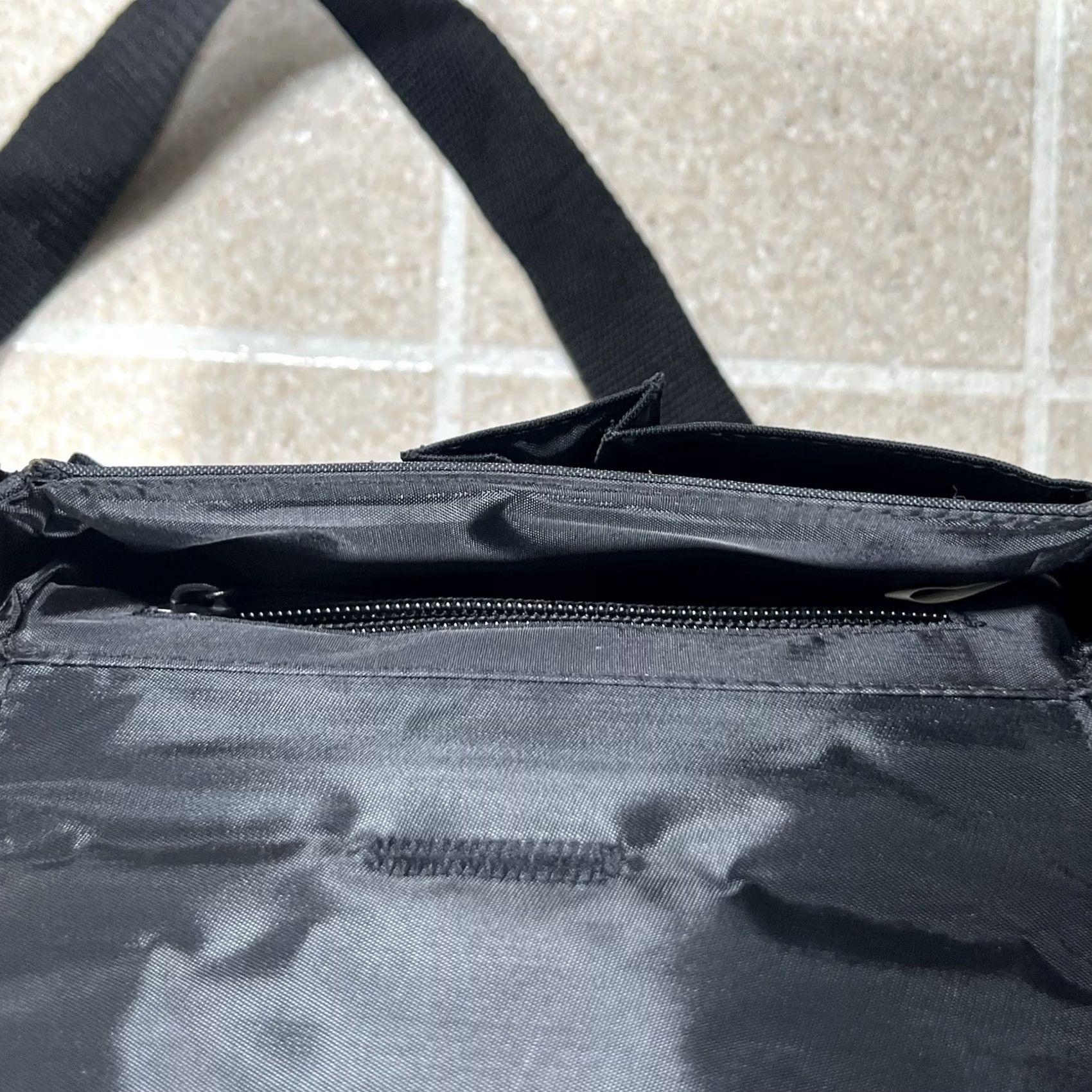Vintage Women Bag Crossbody Nylon Black Purse Messenger Purse Women’s Black Nylon Crossbody Bag Messenger Bag Purse Size ONE SIZE - 3 Thumbnail