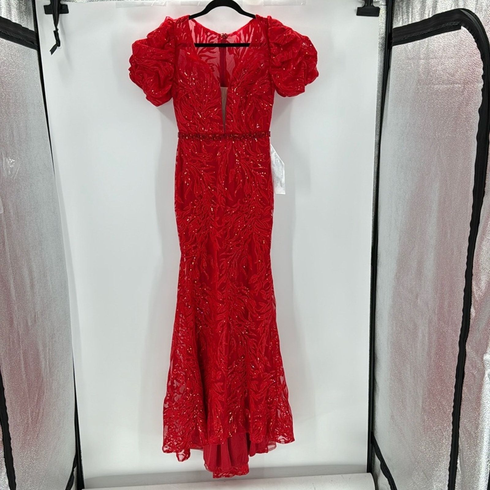 Other Mac Duggal formal prom quince long train dress puff sleeve Size S / US 4 / IT 40 - 2 Thumbnail