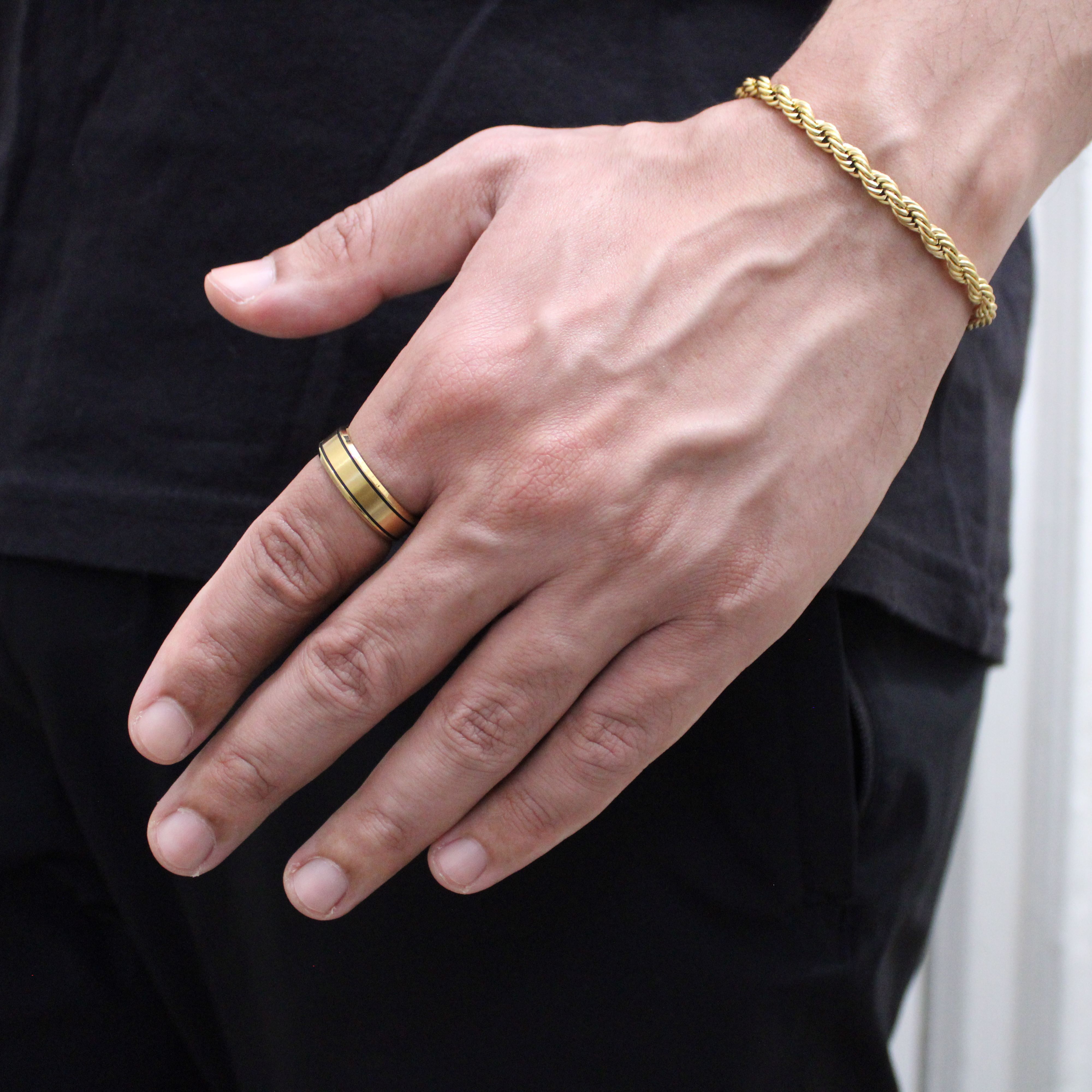 Jewelry Gold Stripe Band Ring Size 10 US Size ONE SIZE - 2 Thumbnail