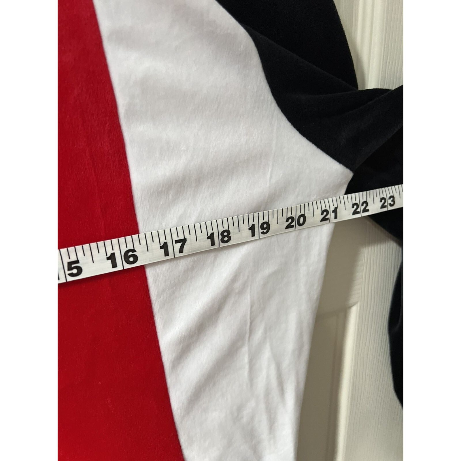 Fila Peloton FILA Limited-Edition Capsule Velour Small A001780 Size S / US 4 / IT 40 - 7 Thumbnail