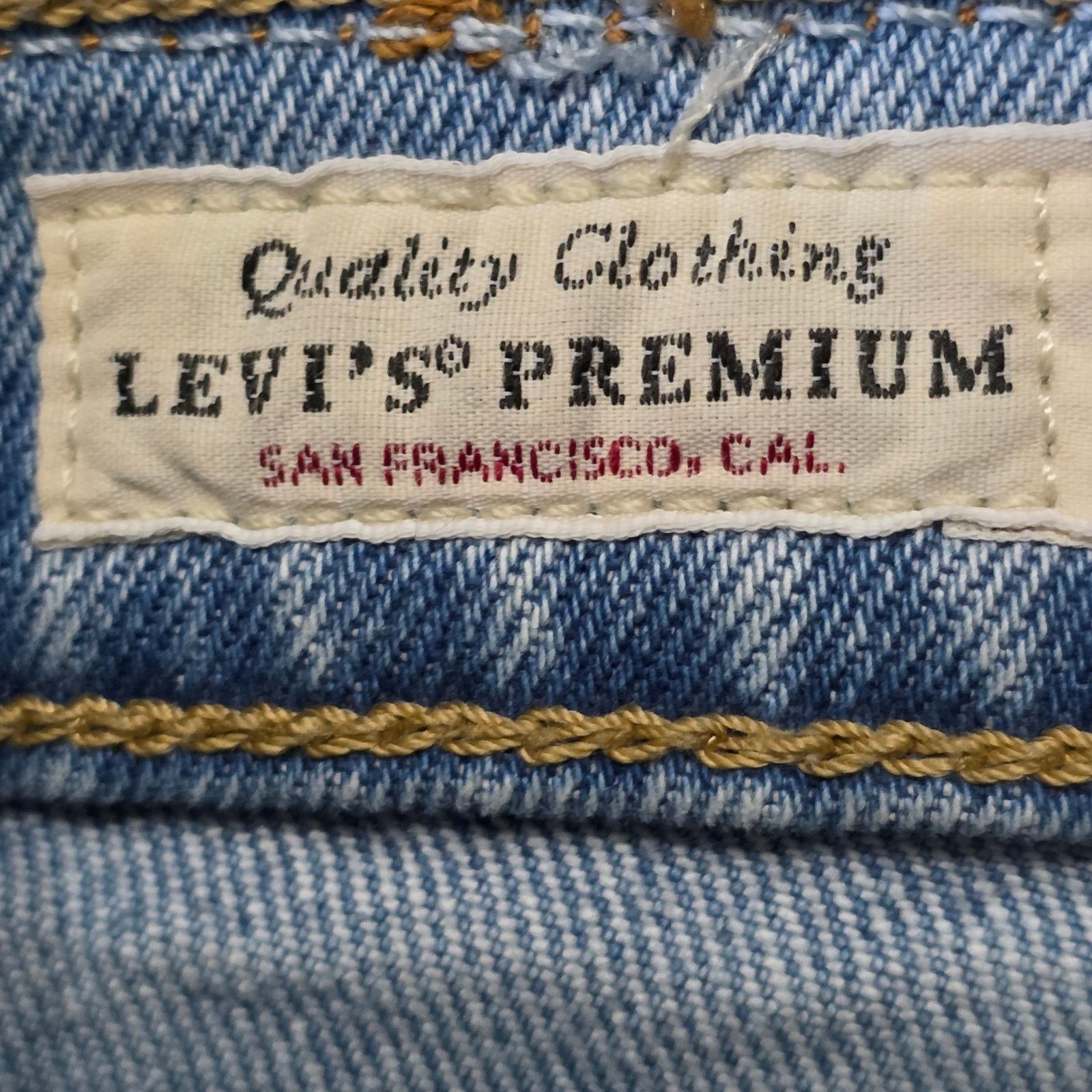Levi's Levi’s Premium 501 Skinny Jeans Women’s 24W x 28L Button Fly Size 24" / US 00 / IT 34 - 2 Thumbnail