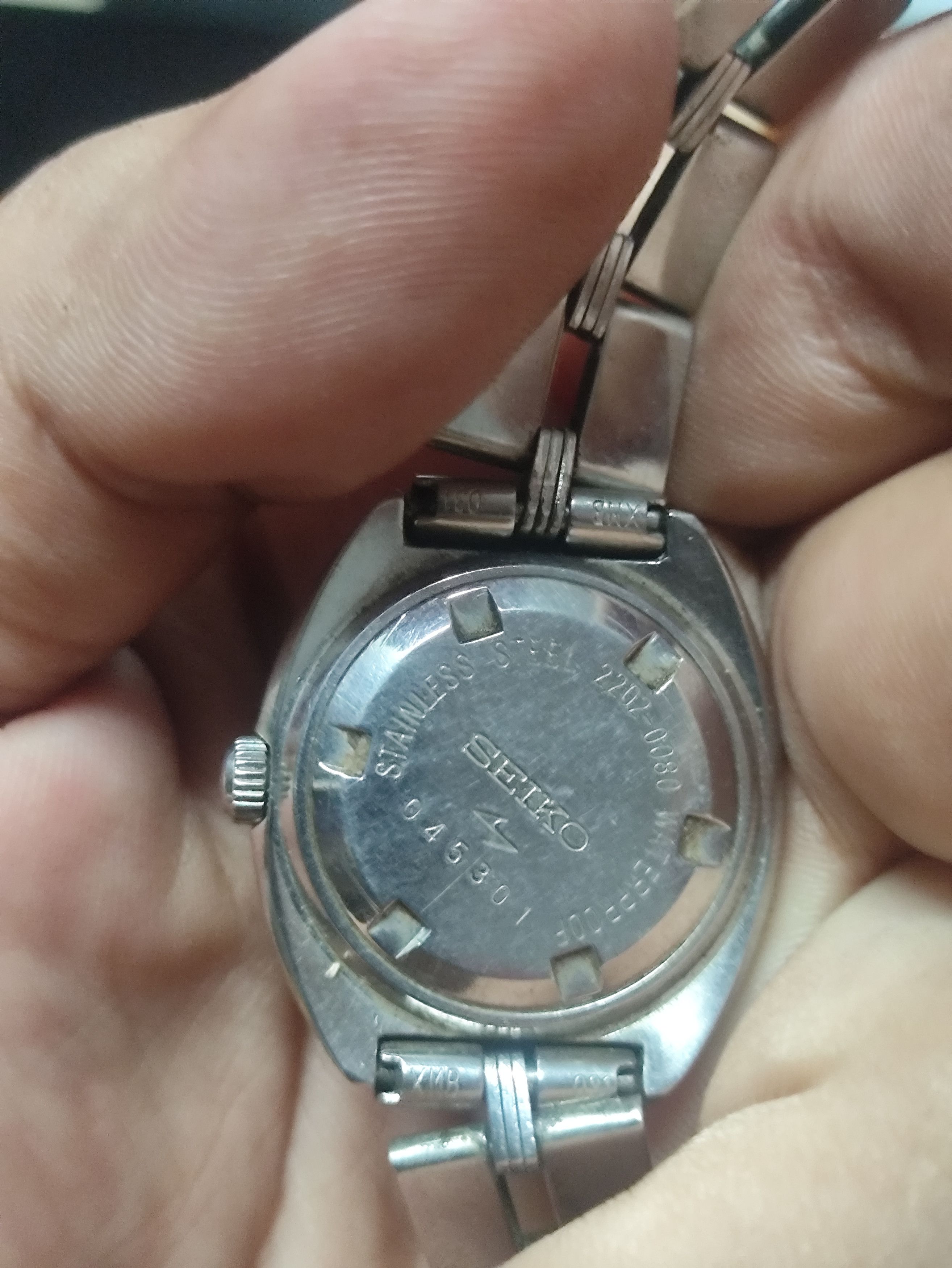 Seiko Retro Seiko Automatic Watch, JAPAN ENGINE (need Service) Size ONE SIZE - 7 Thumbnail